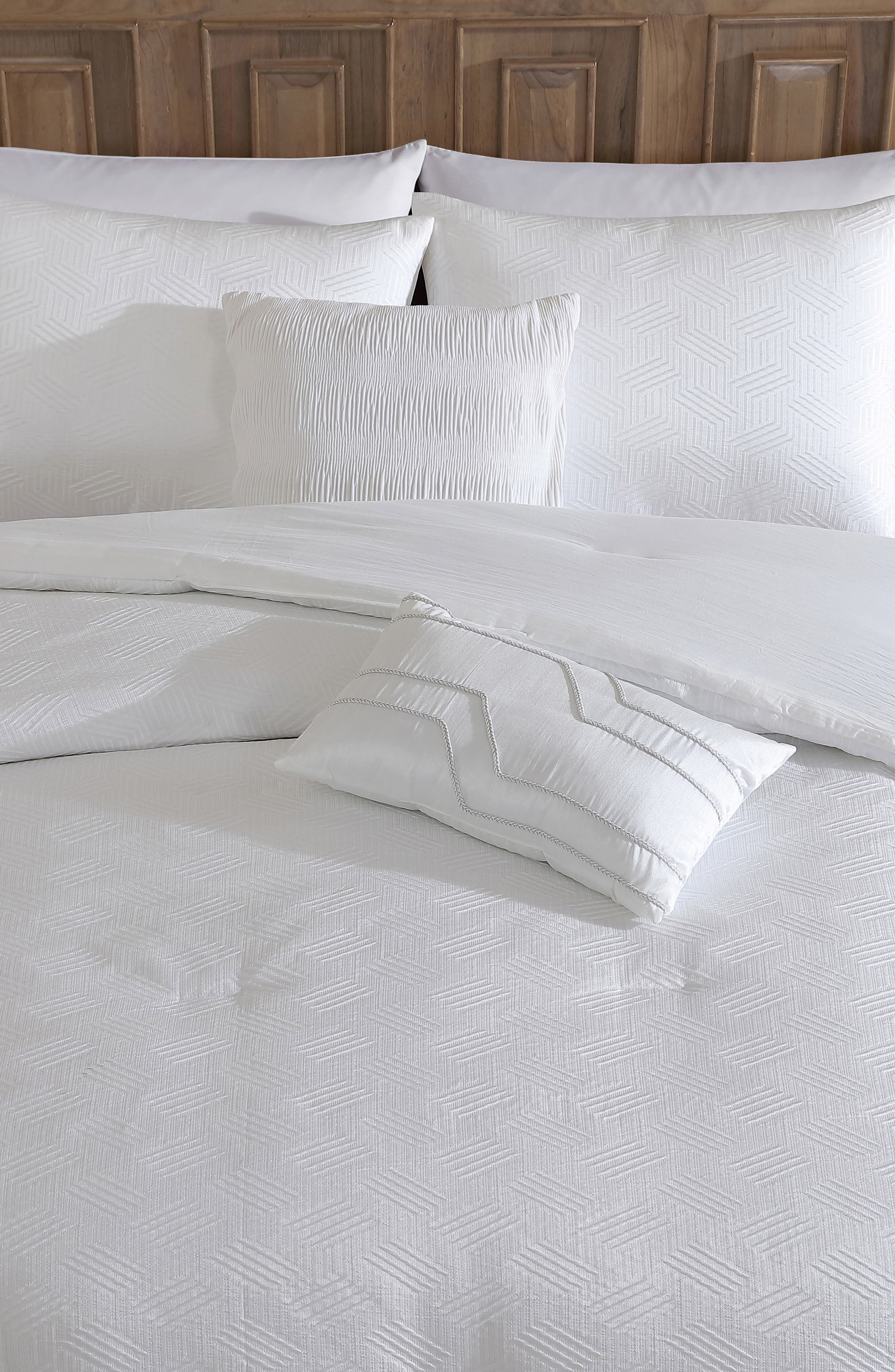 Tahari Blanc 5-Piece Queen Comforter Set