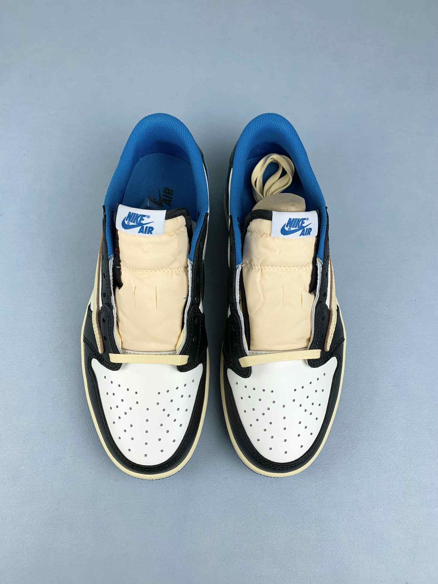 Fragment Design x Travis Scott x Air Jordan 1 Low OG SP Shoes