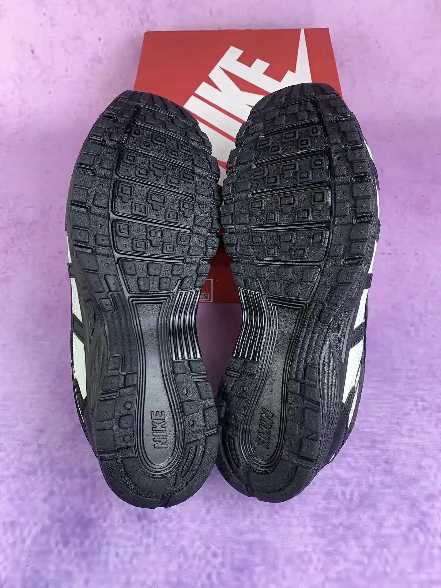 Nike P-6000 Shoes product photo from LabelPicks