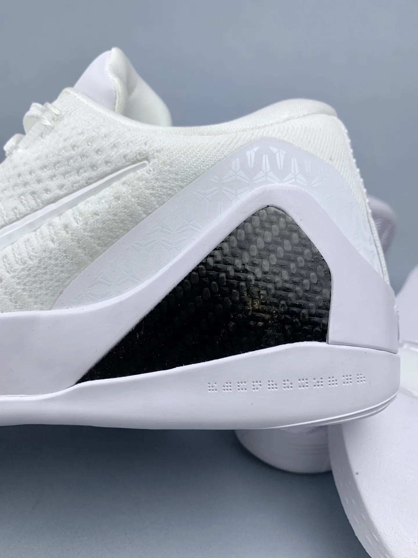 Kobe 9 Elite Low Protro “Halo” Basketball Shoes product photo from LabelPicks