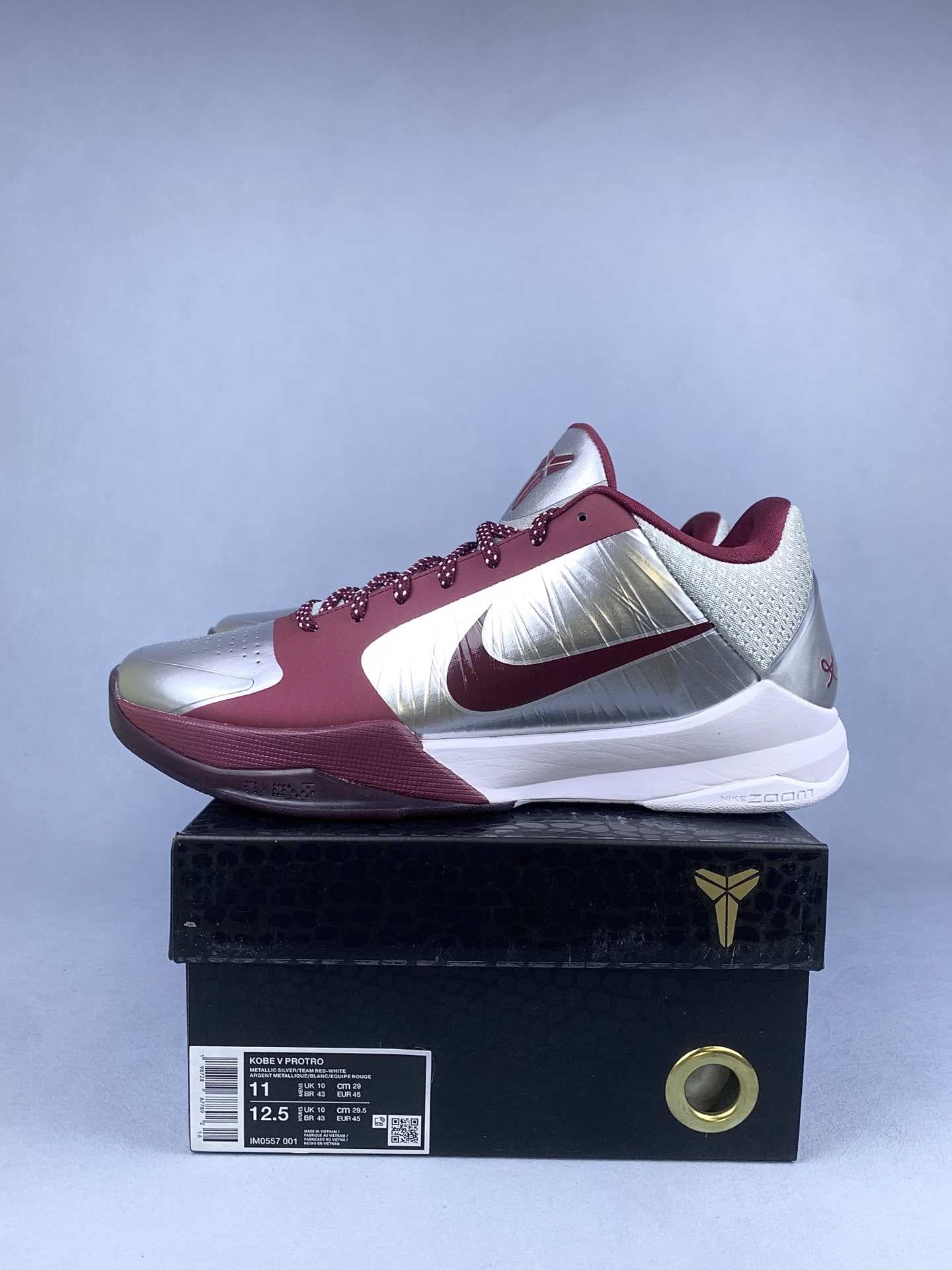 Kobe 5 Protro “Lower Merion Aces Away” Basketball Shoes