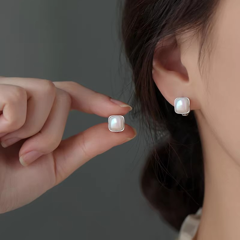 999 pure silver sugar cube pearl earrings, French vintage ins mid-century geometric earrings, exquisite design, trendy earrings