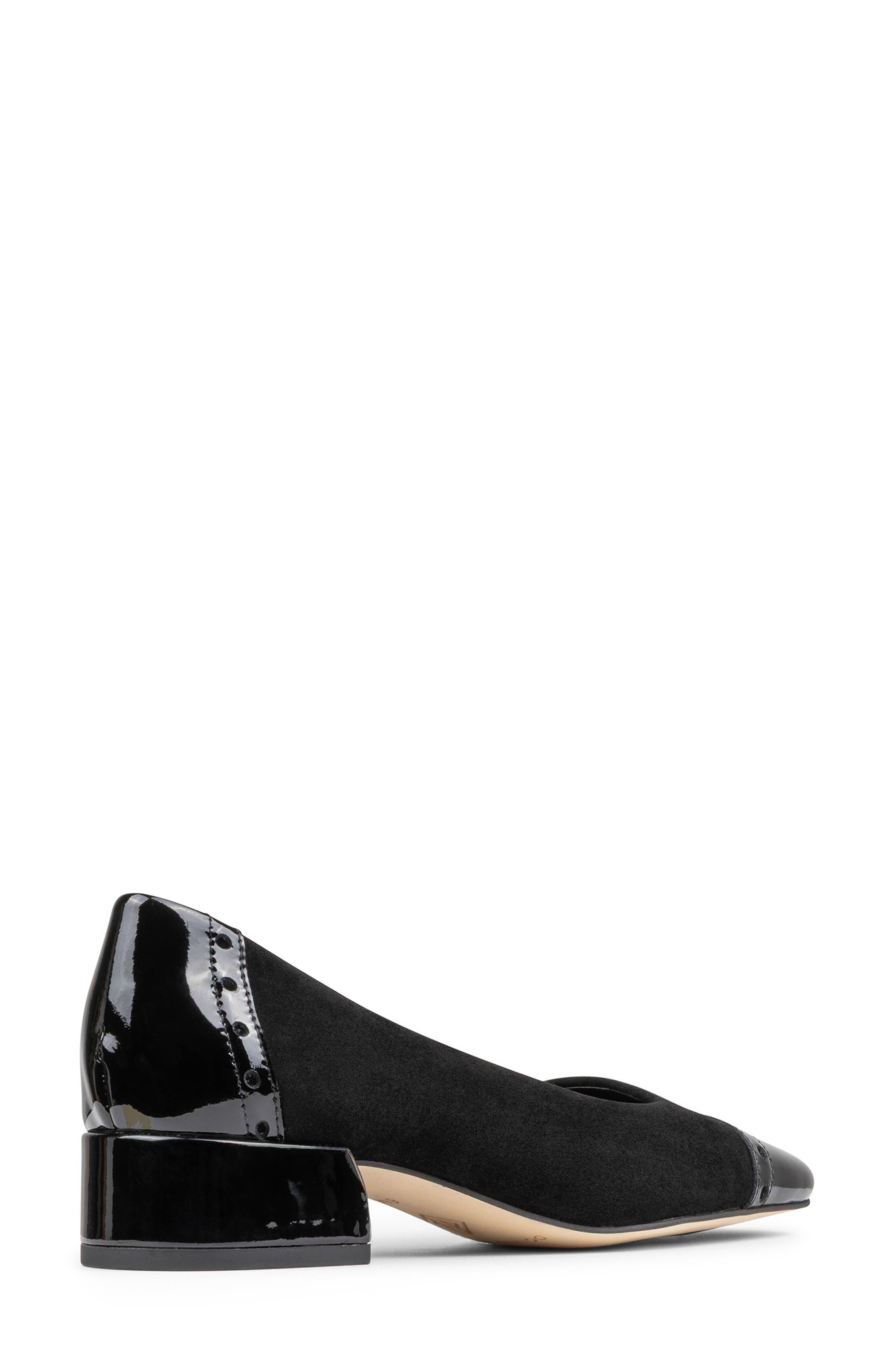 Donald Pliner Cap Toe Pump
