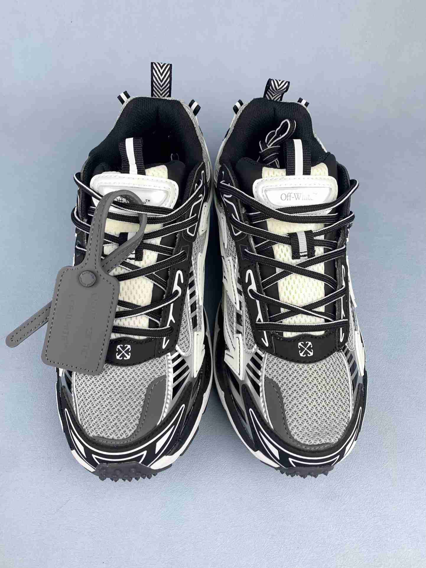 Be Right Back Sneakers