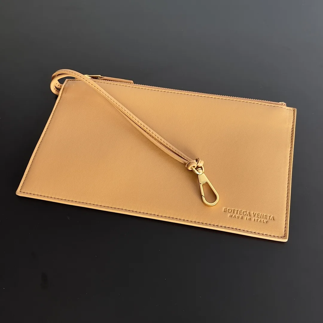 Bottega Veneta Cabat Intrecciato Woven Leather Tote Bag product photo from LabelPicks