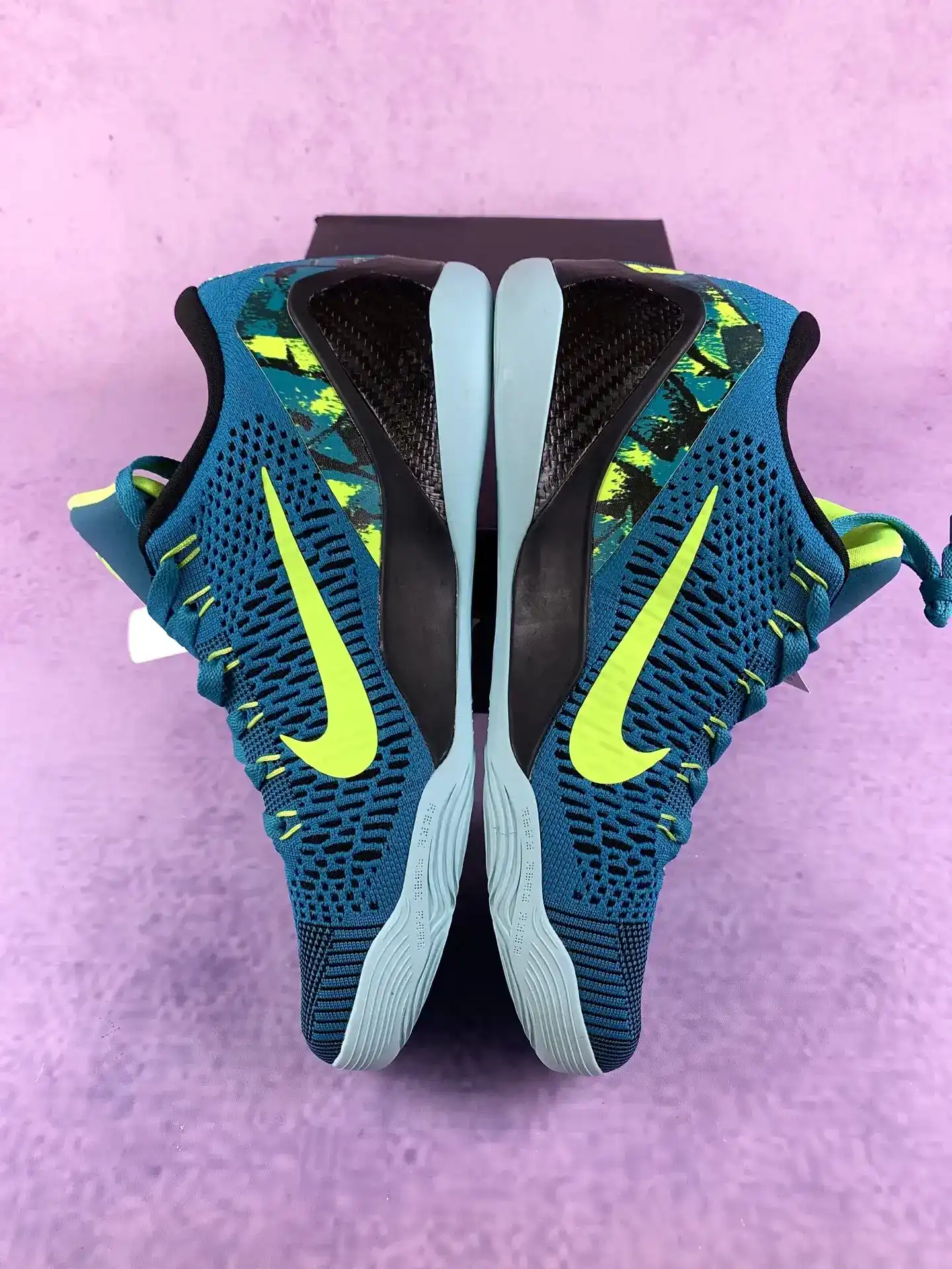 Kobe 9 Elite Low Protro “Perspective” Basketball Shoes product photo from LabelPicks