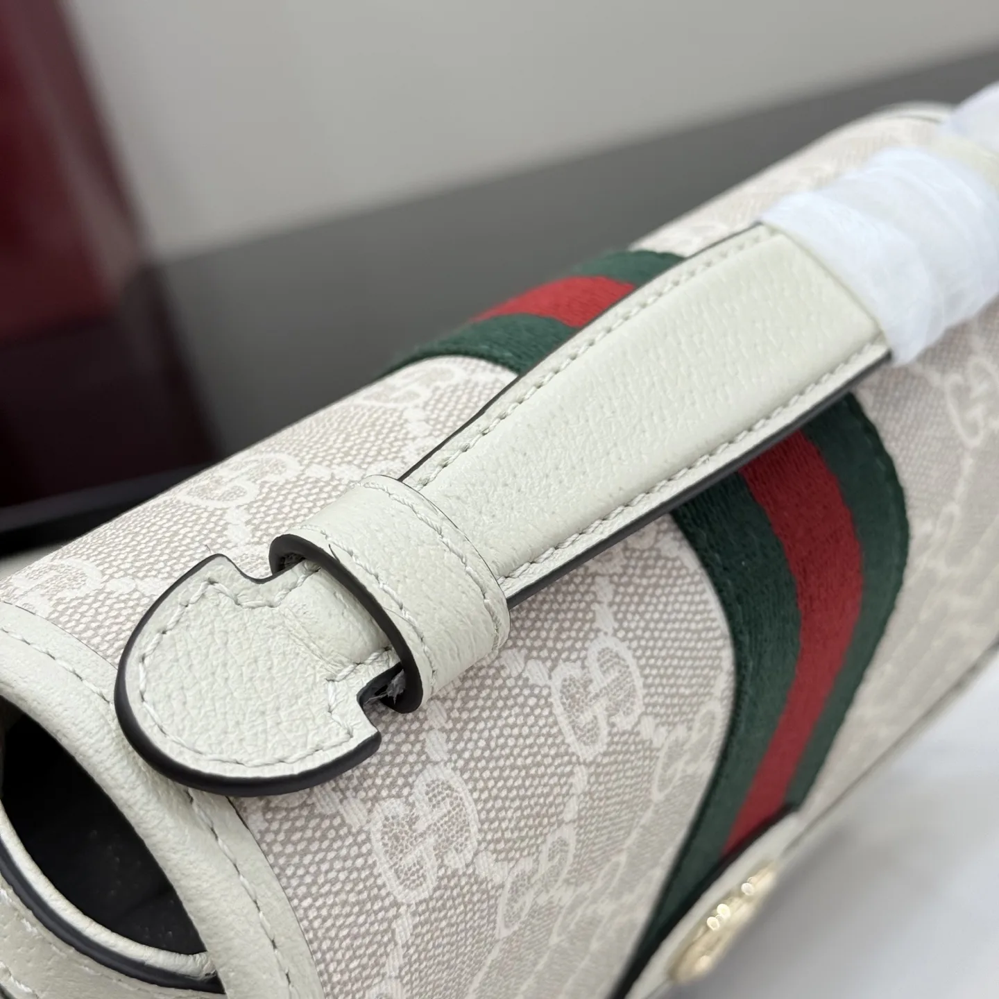 Gucci Ophidia White GG Supreme Canvas Crossbody Bag product photo from LabelPicks