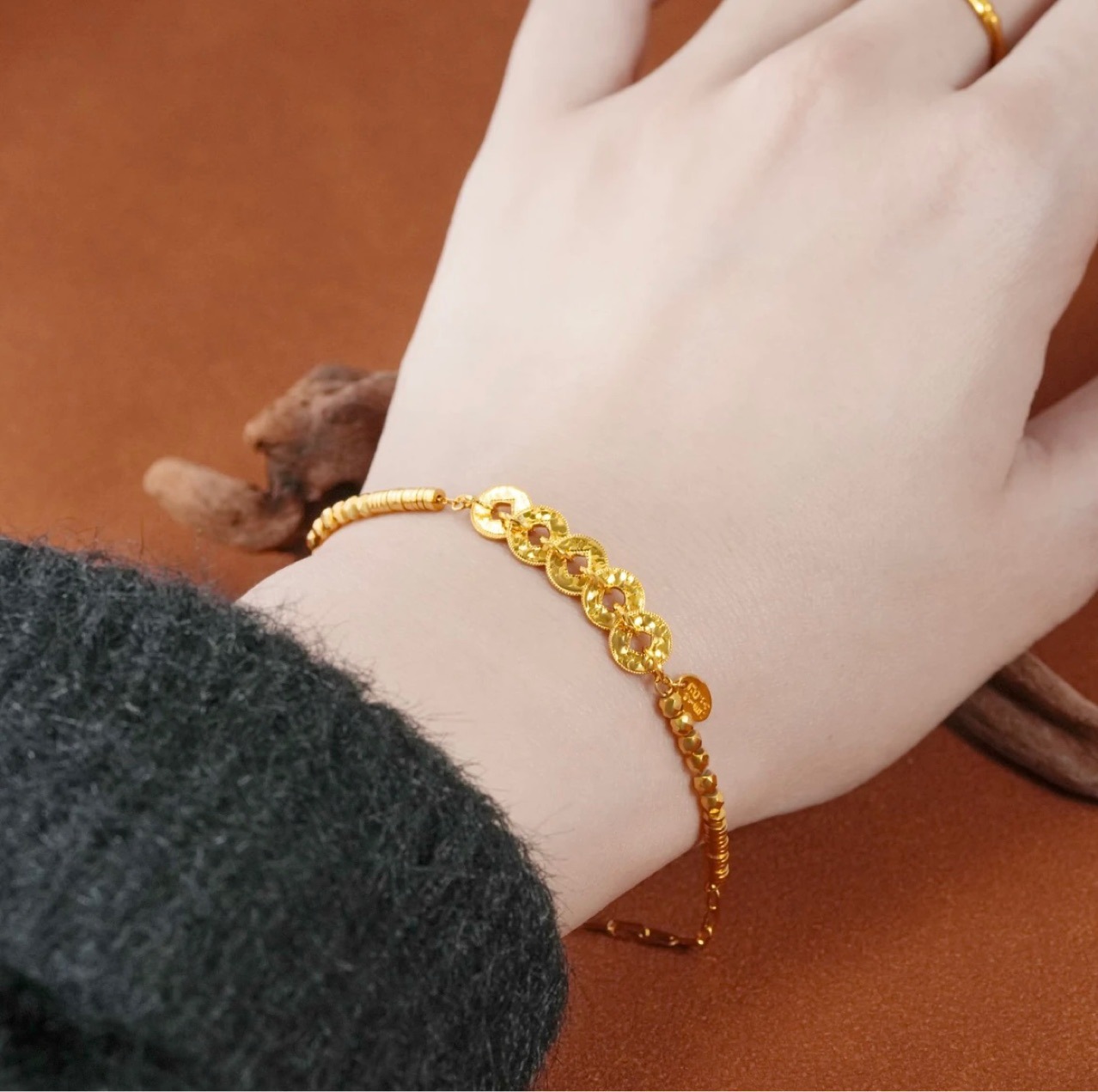 Broken ice copper coin bracelet, featuring the Five Emperors coins, for women, made of S925 sterling silver with 24k gold plating, in a new Chinese style