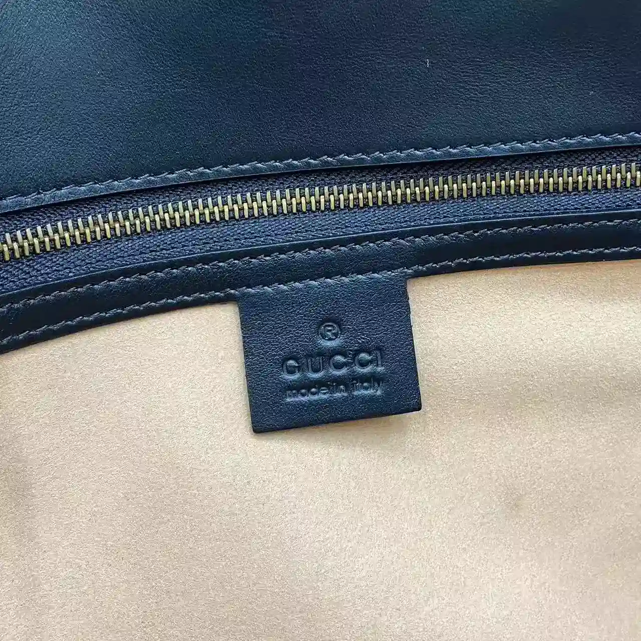 Gucci Black Marmont Crossbody Bag product photo from LabelPicks