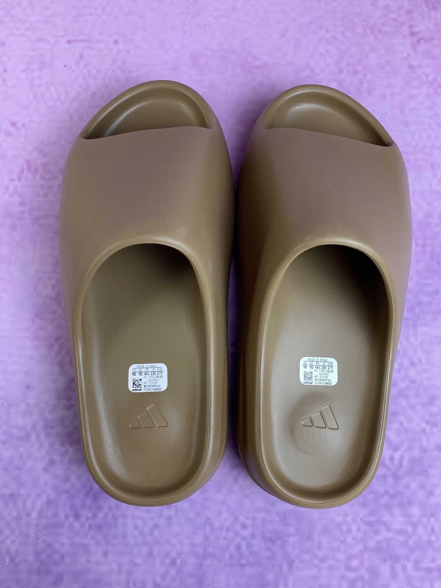 adidas Yeezy Slide Core Shoes