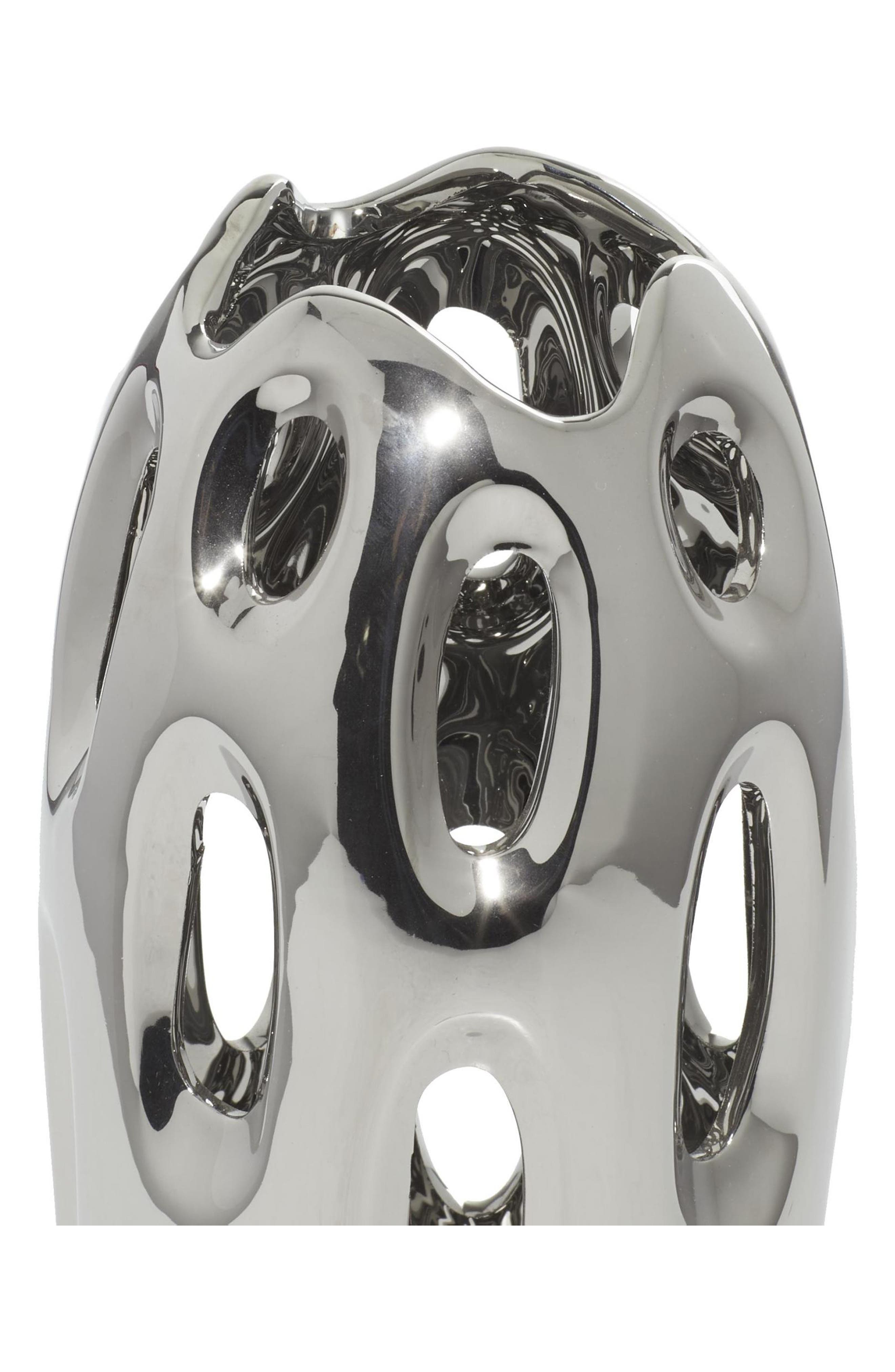 VIVIAN LUNE HOME Dolomite Vase