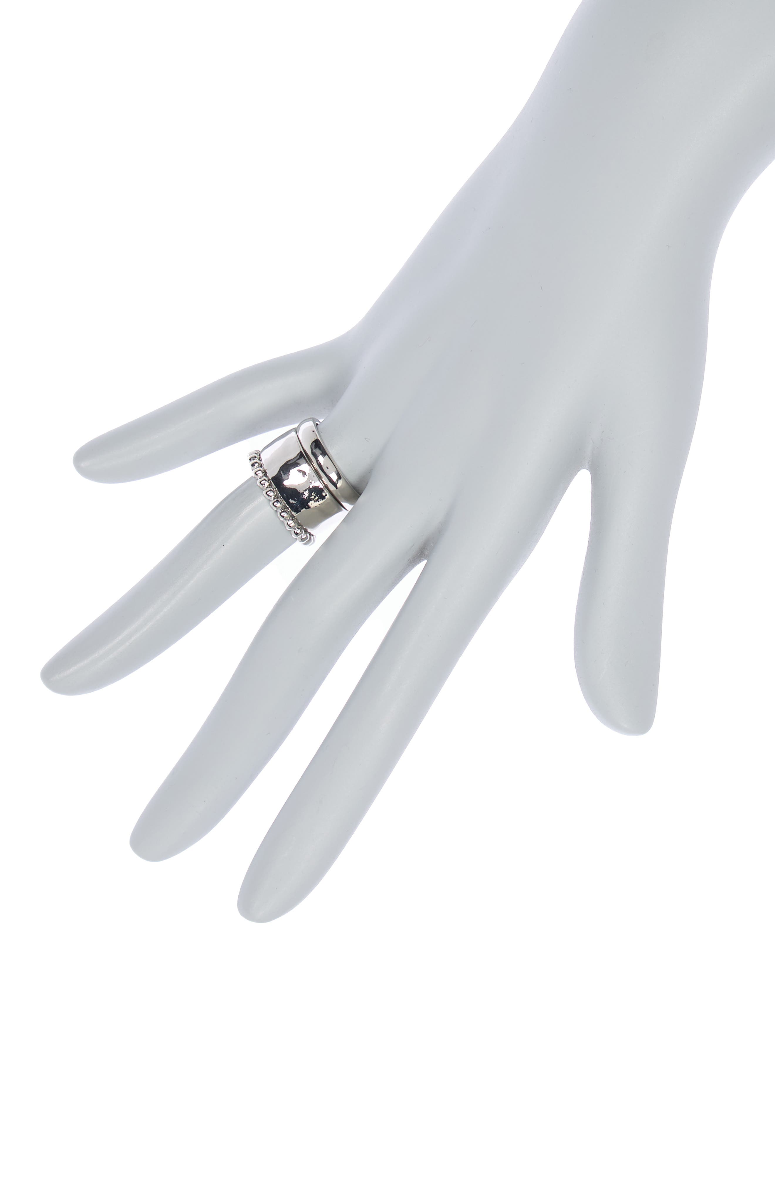 NORDSTROM RACK Hammered Band Ring Set