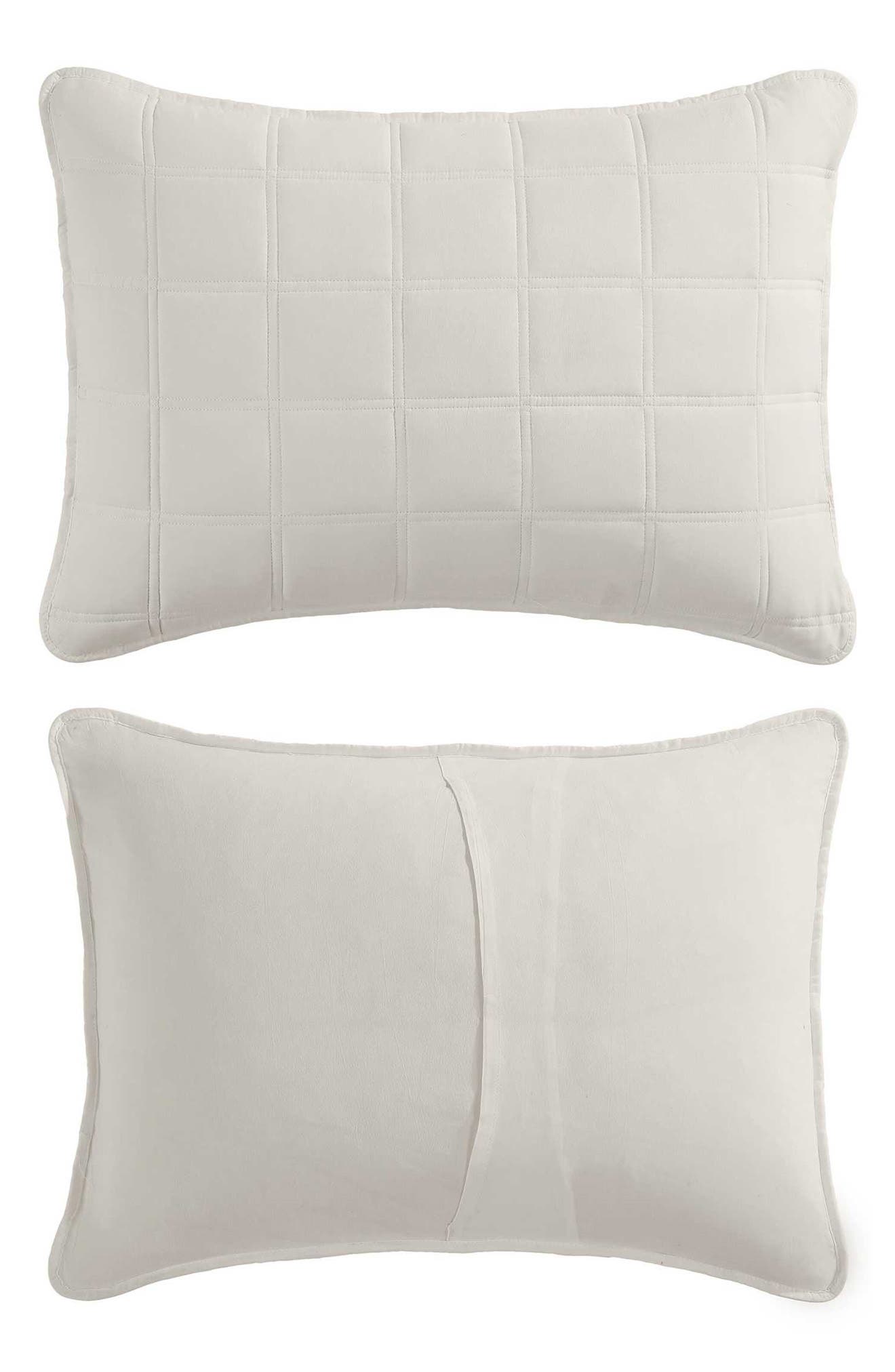 Kenneth Cole Reaction Stonewashed Solid Quilt & Sham Set