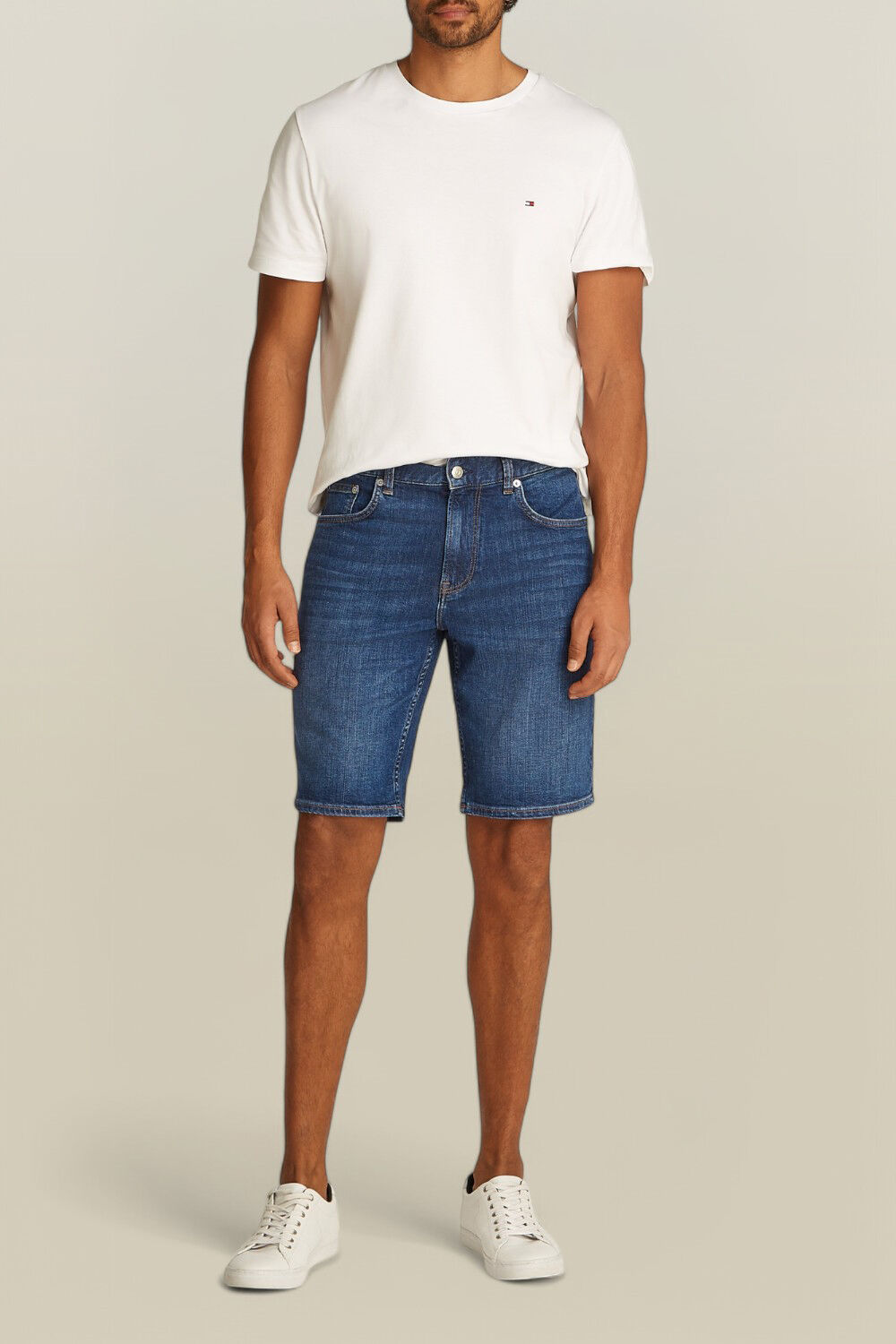 TOMMY HILFIGER מכנסי ג'ינס קצרים סלים פיט