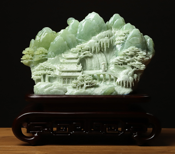 Natural jadeite, finely crafted pavilions and pavilions - step by step