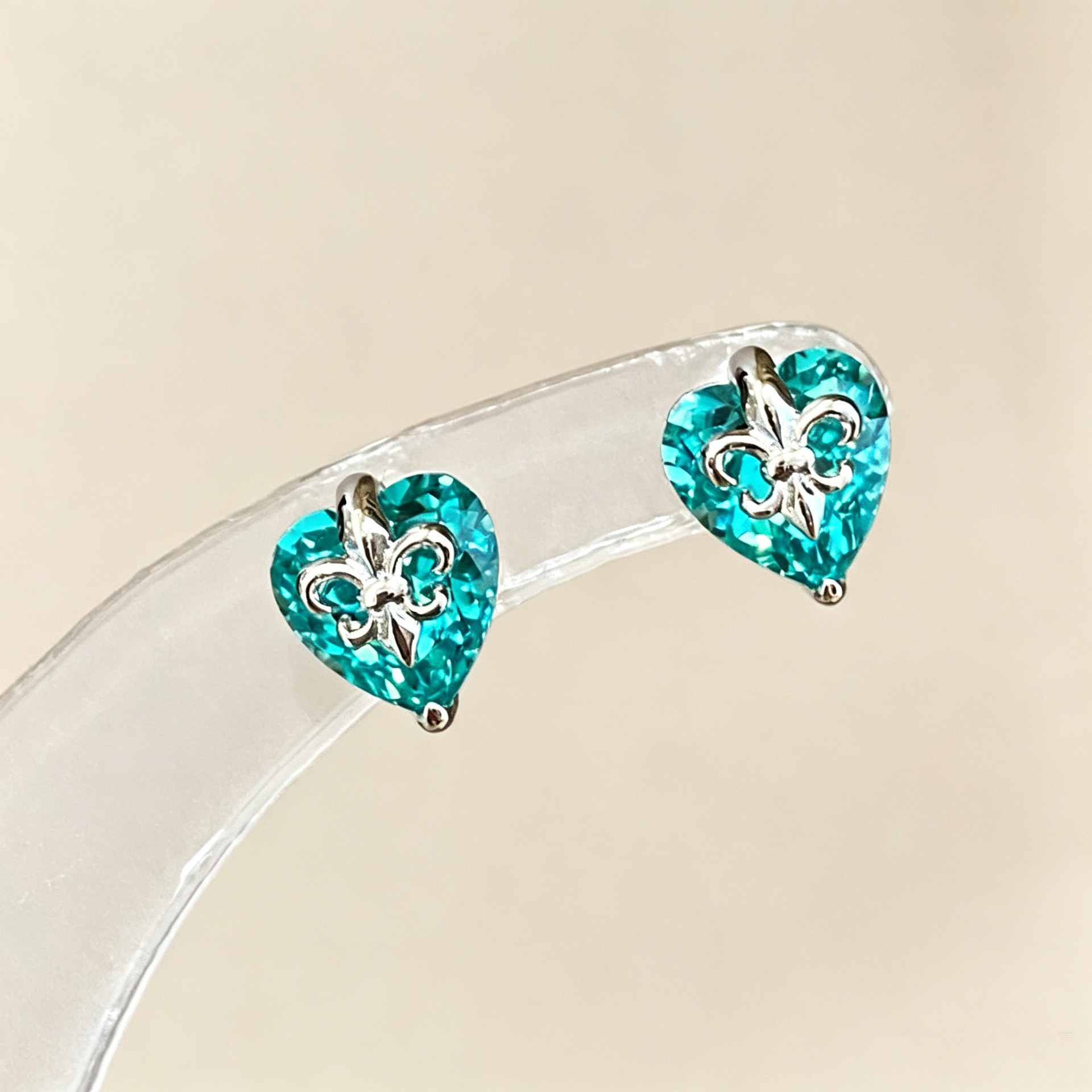 Popular Paraiba Iris Earrings for Women, 925 Sterling Silver, Sweet and Cool Style, Niche Design, Ins Earrings