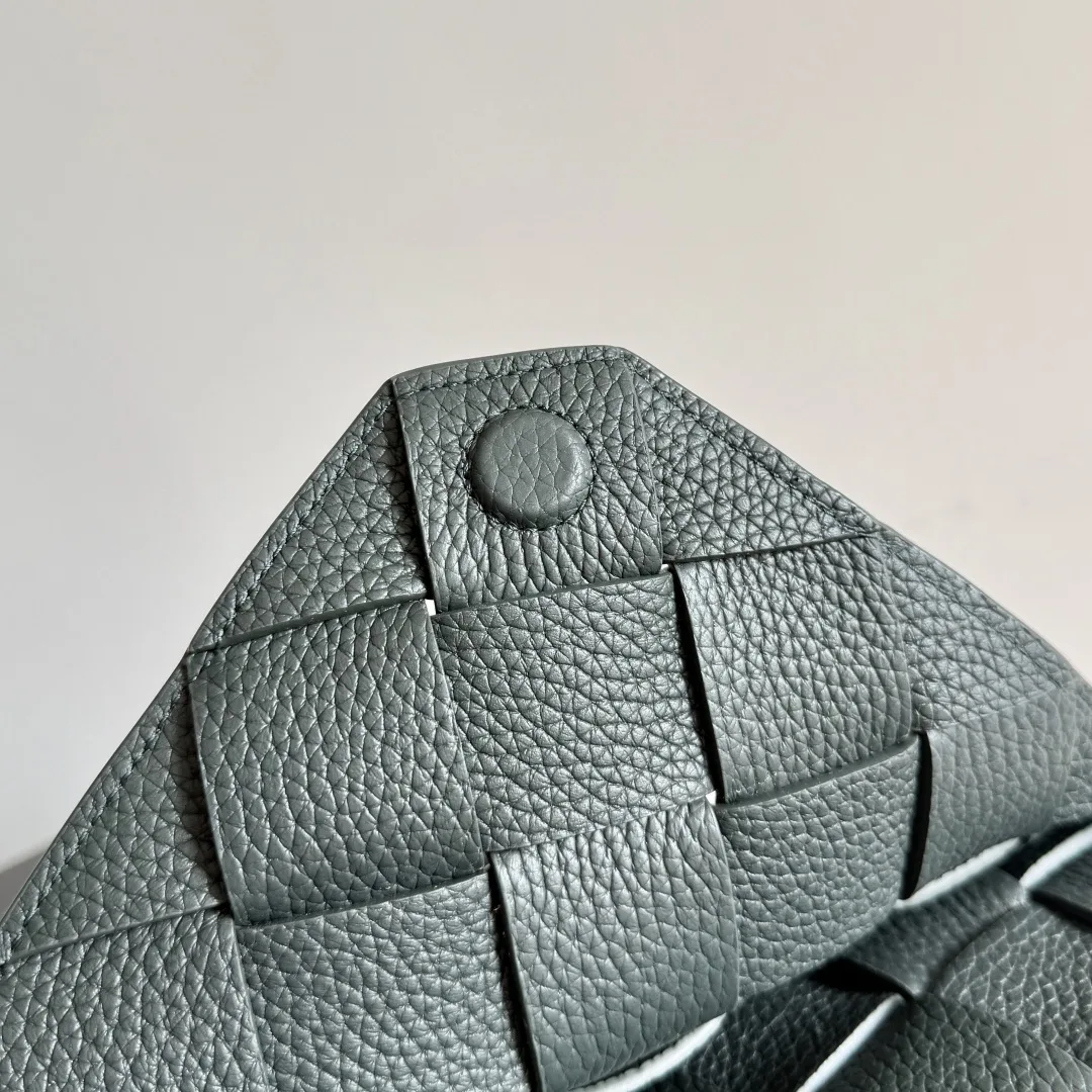 Bottega Veneta Green Diago Crossbody Bag product photo from LabelPicks