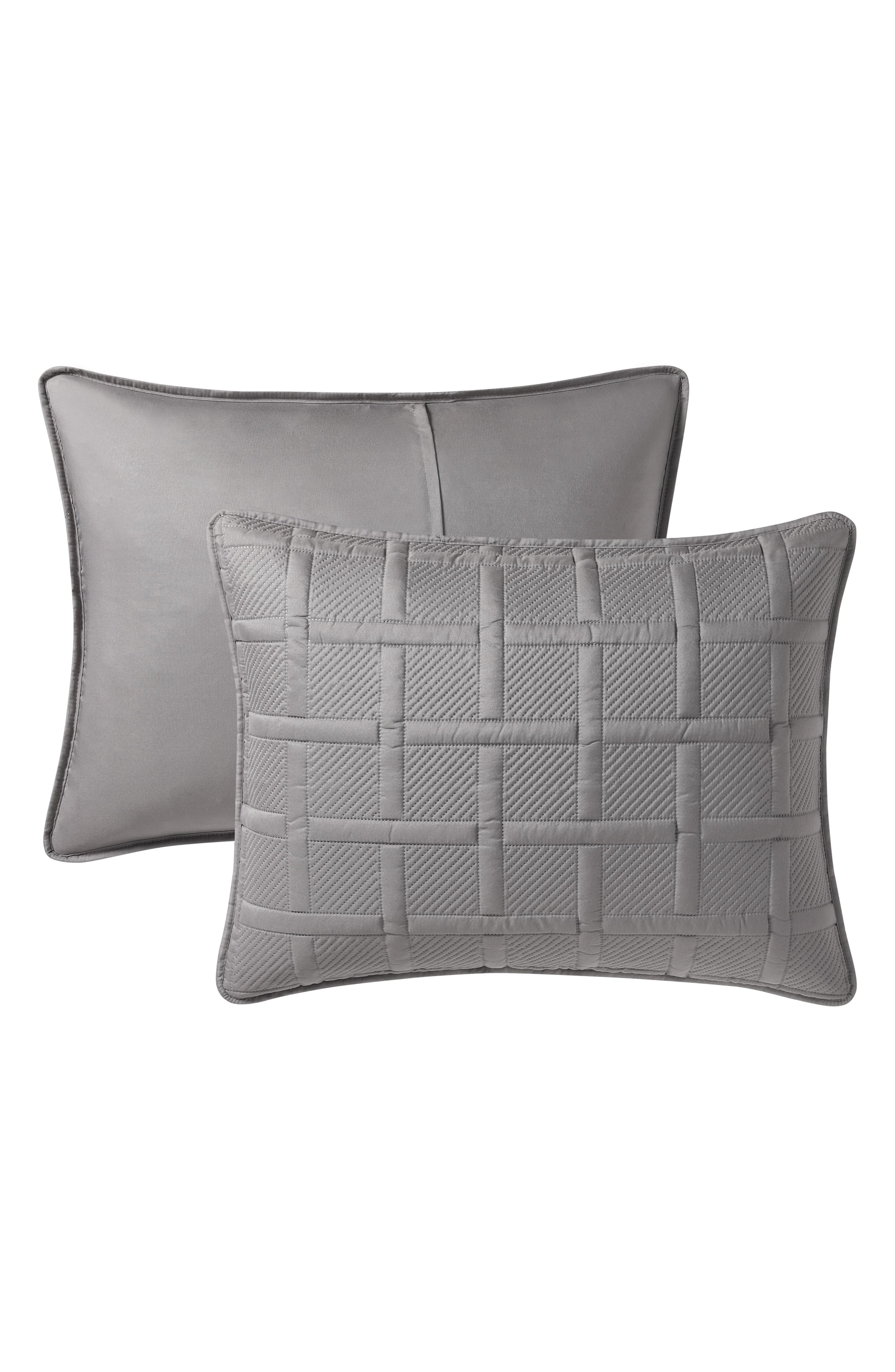 VCNY HOME Square Solid 3-Piece Quilt Set