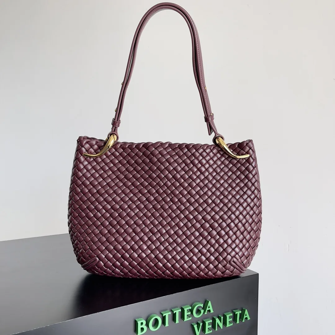 Bottega Veneta Intrecciato Woven Leather Hobo Bag product photo from LabelPicks