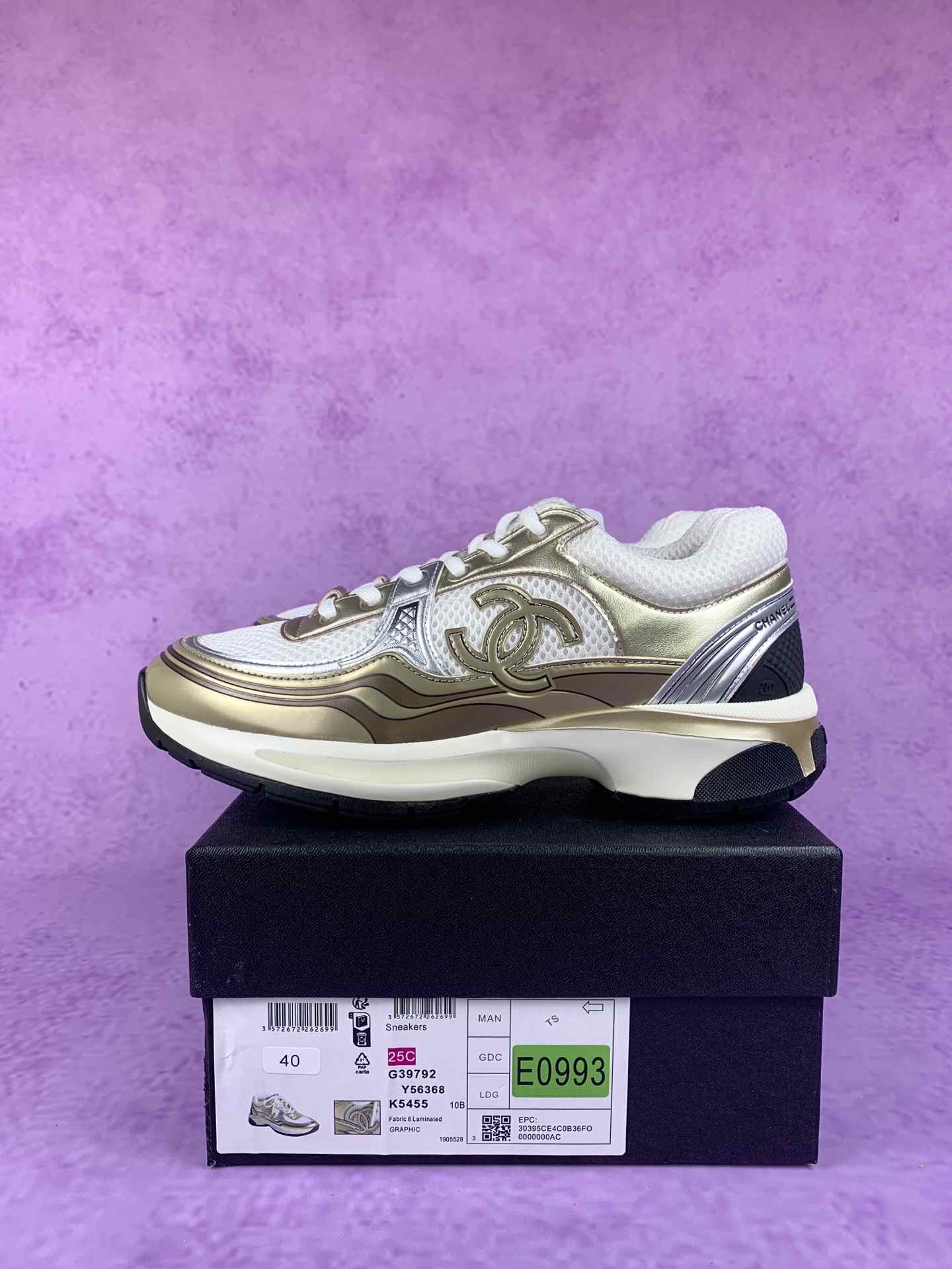 CHANEL Sneakers Fabric & Laminated