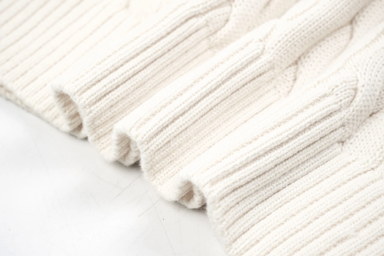 Ralph Lauren Off White Pony Embroidered Cable Knit Crewneck Sweater product photo from LabelPicks