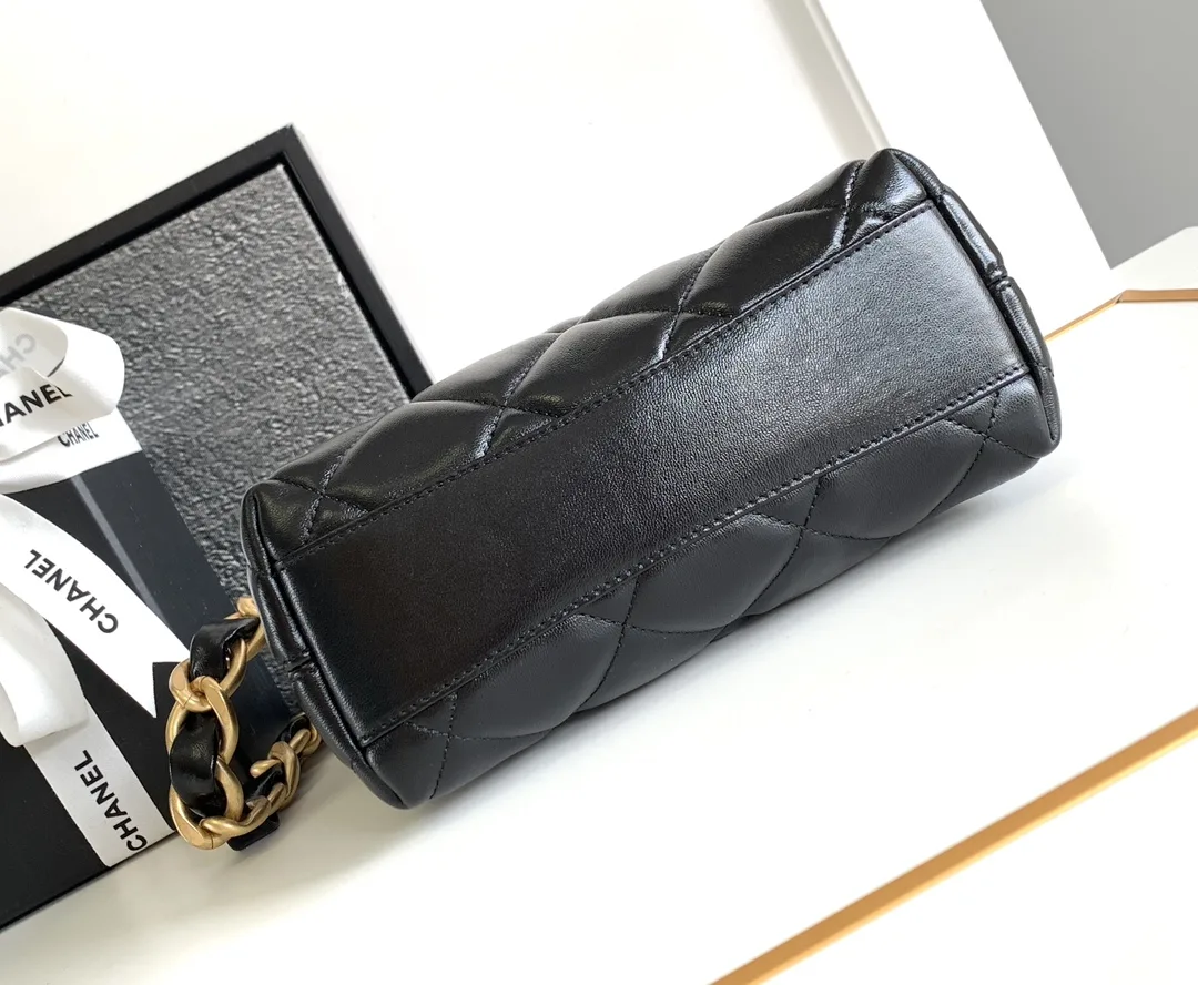 Chanel Slouchy Hobo Bag product photo from LabelPicks