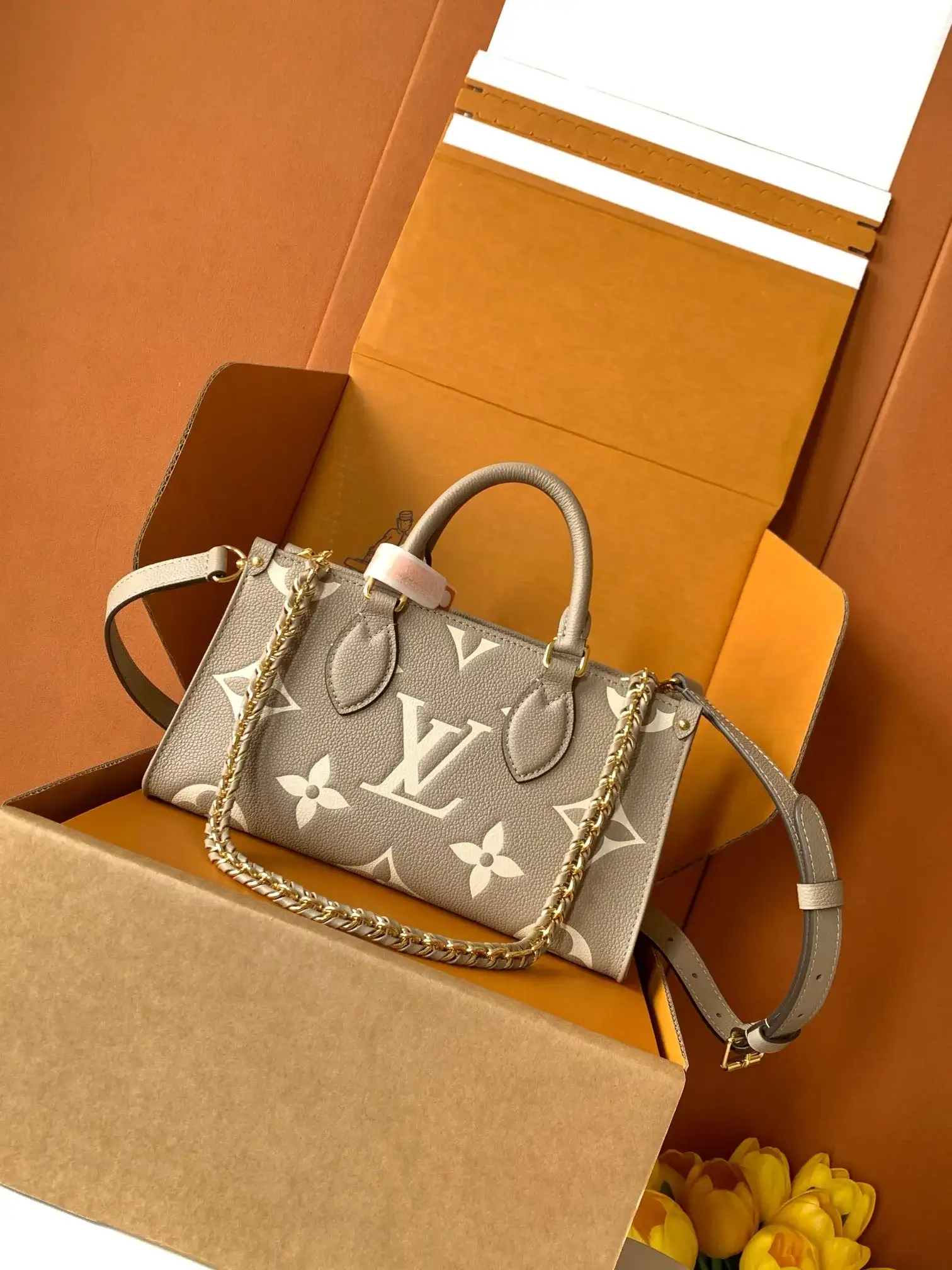 Louis Vuitton Onthego Tote Bag product photo from LabelPicks