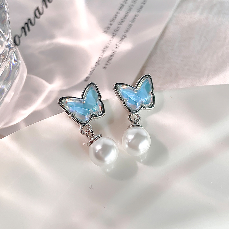 925 sterling silver ice-clear butterfly pearl earrings for women, summer Korean version, ins style, fresh and light luxury with a high-end feel, silver needle earrings