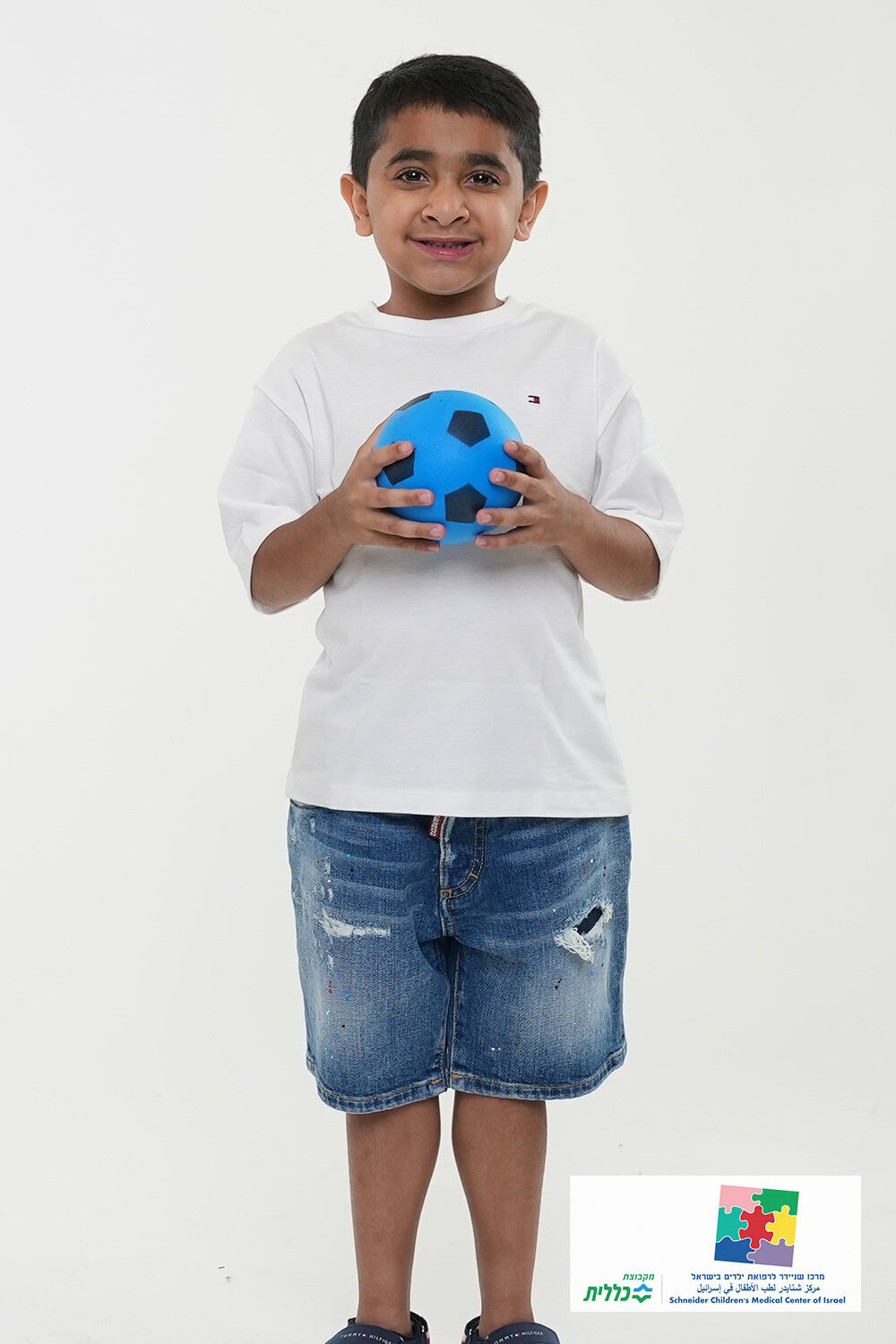 DSQUARED2 KIDS מכנסי ג`ינס ברמודה עם צבע - גילאי 4-16