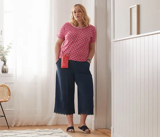 Culotte mit Stickerei