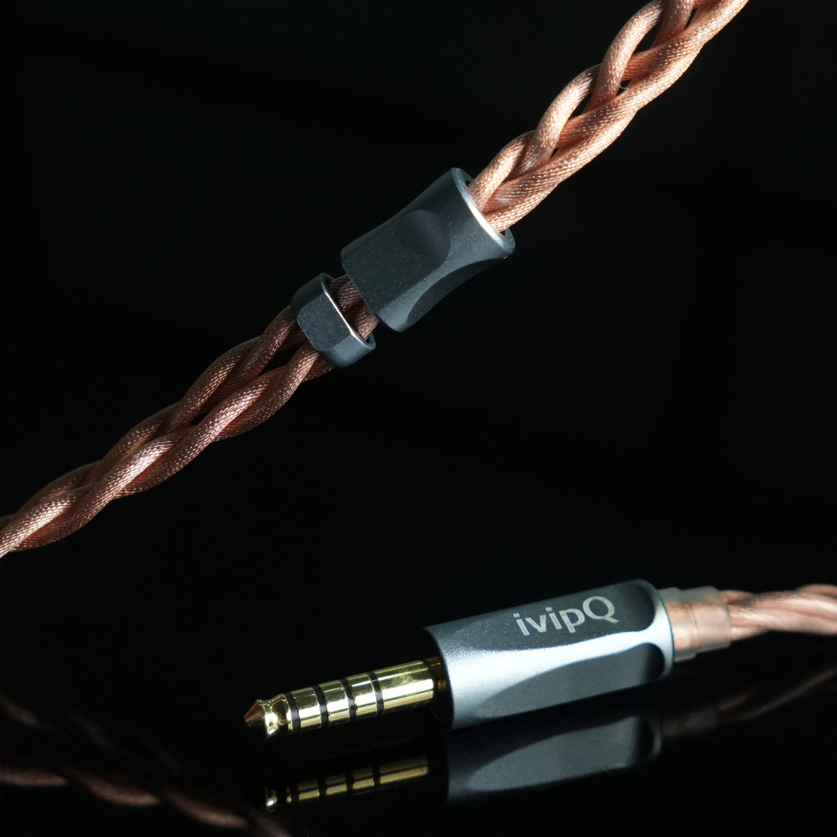 Headphones and headphone cables