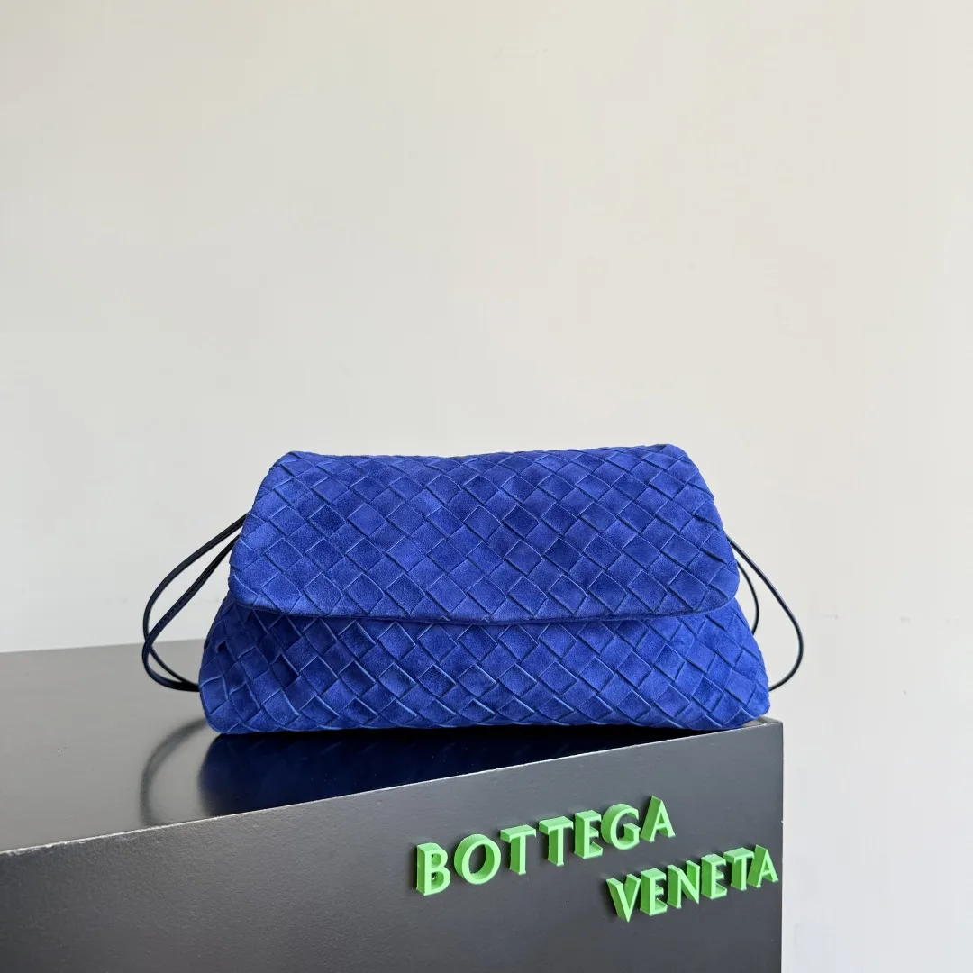 Bottega Veneta Intrecciato Woven Leather Dustbag Clutch product photo from LabelPicks