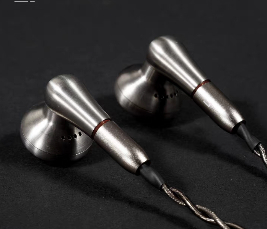 YinCrow RW6000 high-end Earphones Wired Brand New IEM - GreshamTech