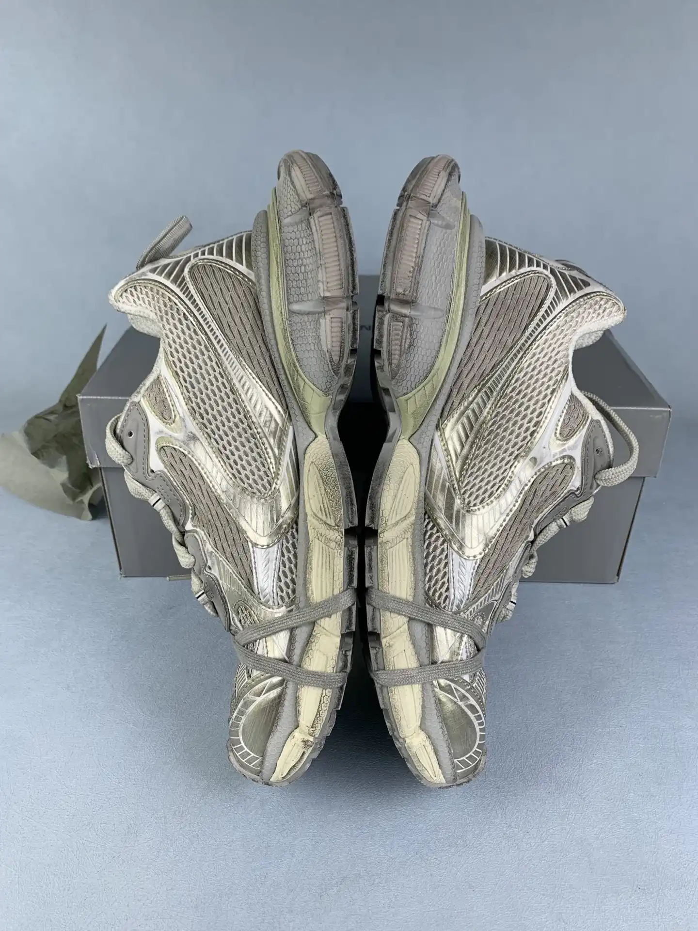 3XL Sneaker in Light Beige product photo from LabelPicks