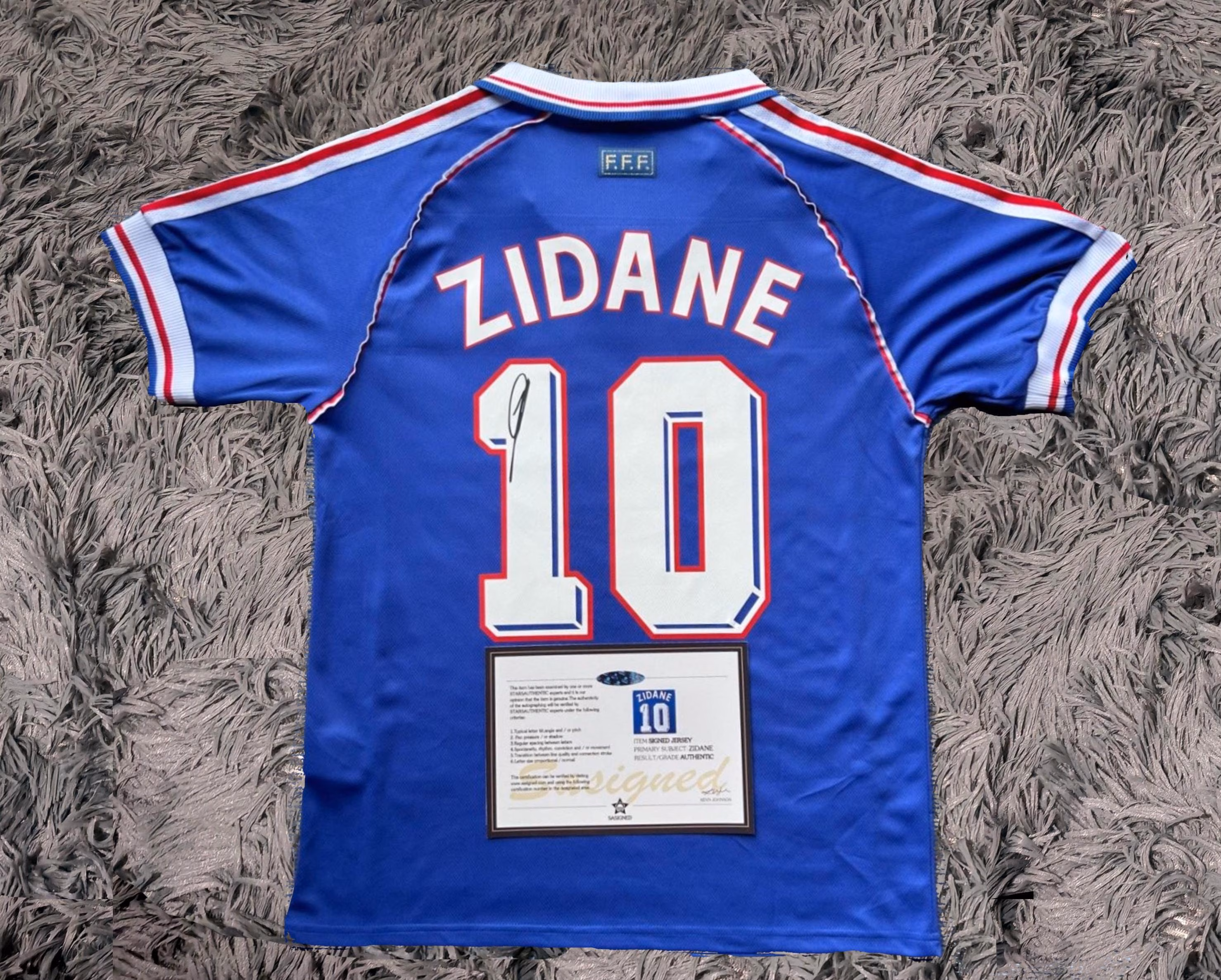 Zinedine Zidane SIGNED France 97/98 Home Jersey/Shirt - COA - 1998 Retro