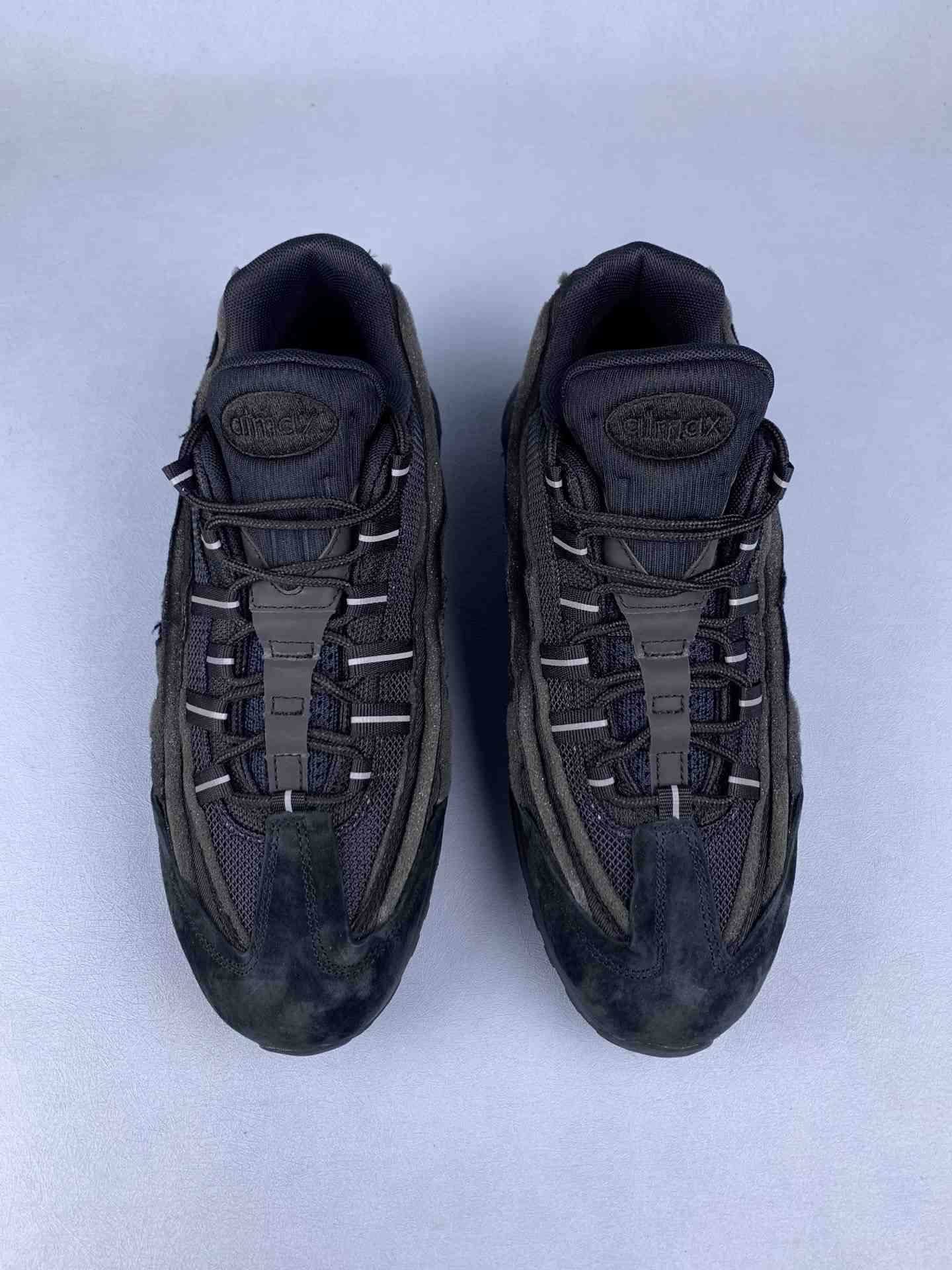 Nike x Comme des Garçons Air Max 95 Shoes