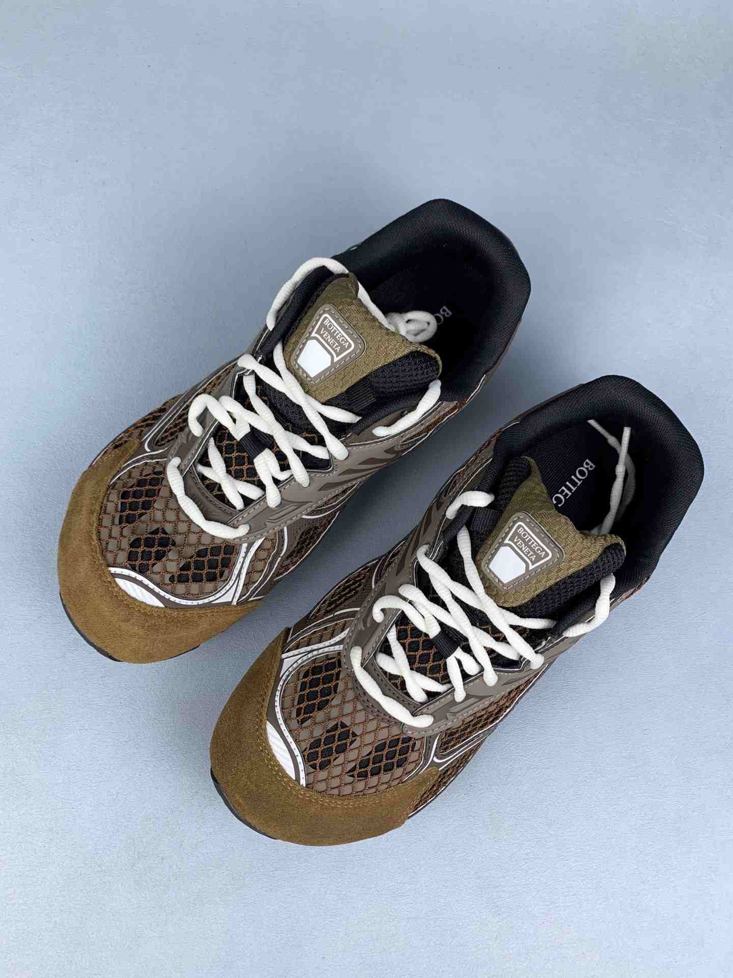 Bottega Veneta Orbit Sneaker