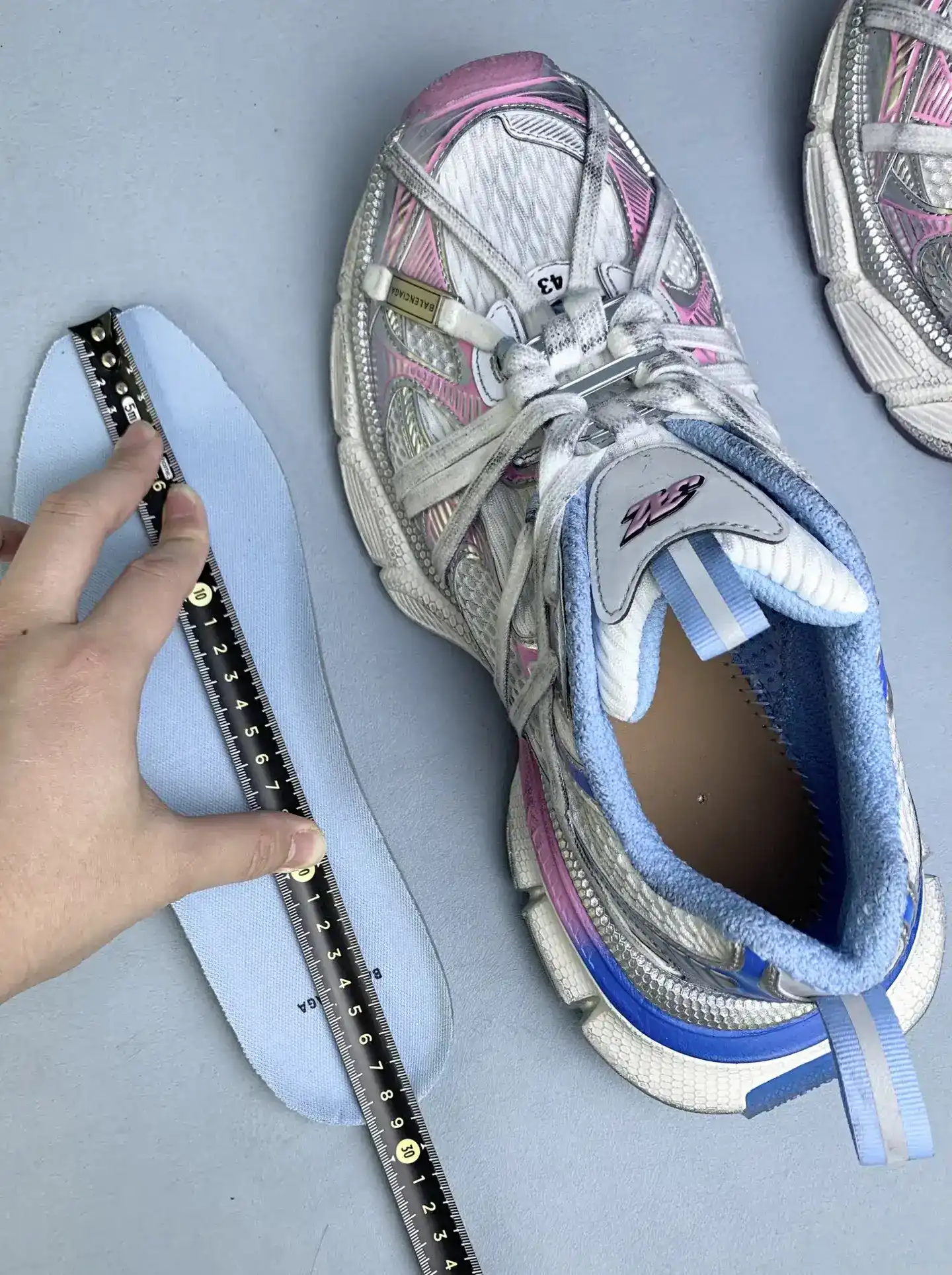3XL Extreme Laces B Sneaker in White/Grey/Blue/Pink product photo from LabelPicks