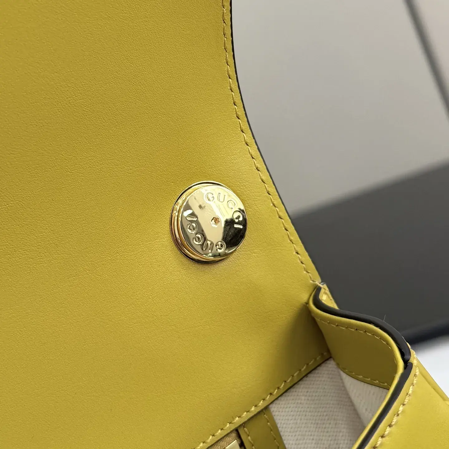 Gucci GG Supreme Canvas Top Handle Bag product photo from LabelPicks