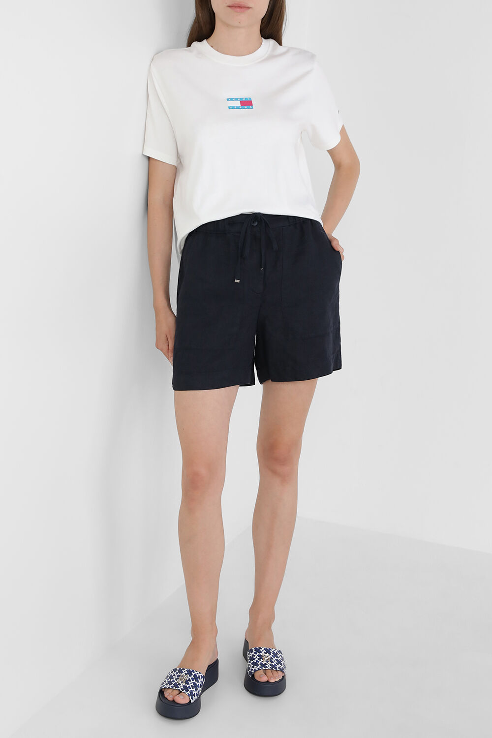 TOMMY HILFIGER מכנסיים קצרים מפשתן
