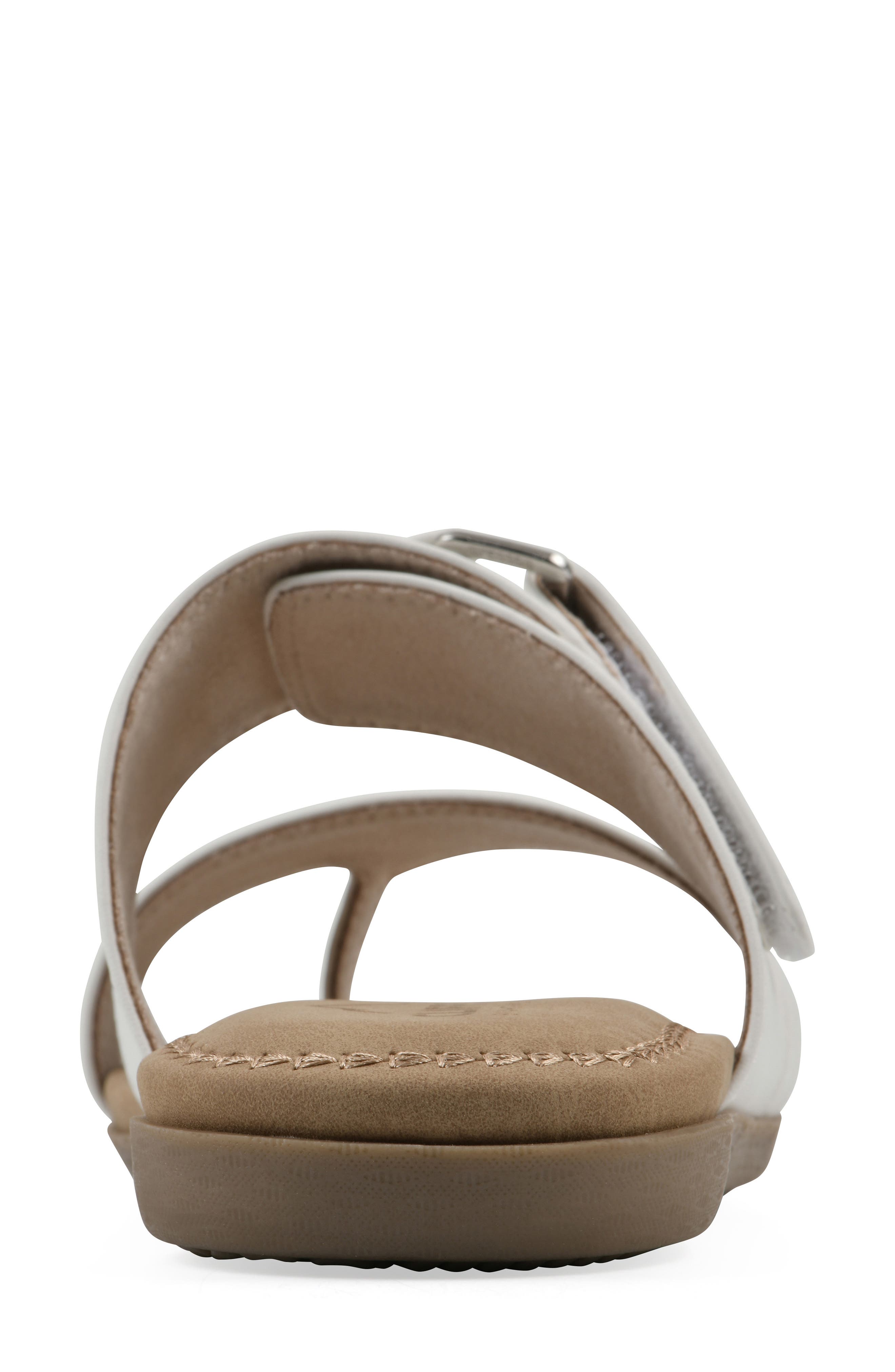 CLIFFS BY WHITE MOUNTAIN Fancify Toe Loop Sandal