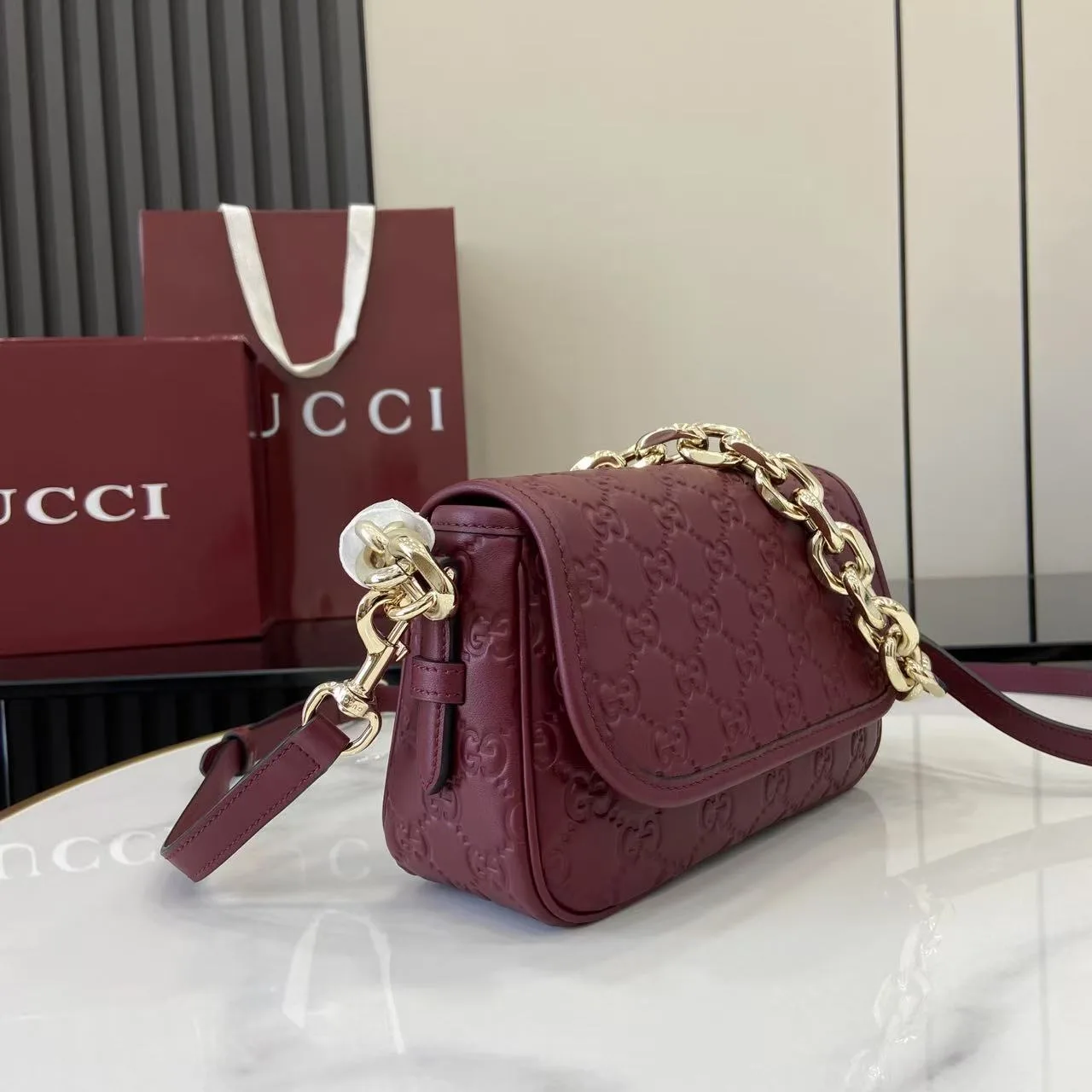 Gucci Red Calfskin Crossbody Bag product photo from LabelPicks