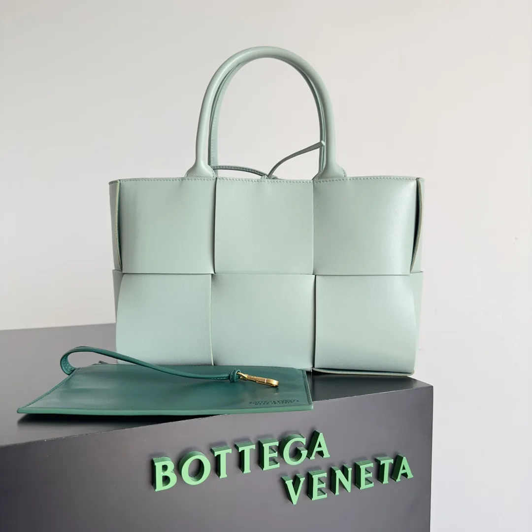 Bottega Veneta Intrecciato Woven Leather Tote Bag product photo from LabelPicks