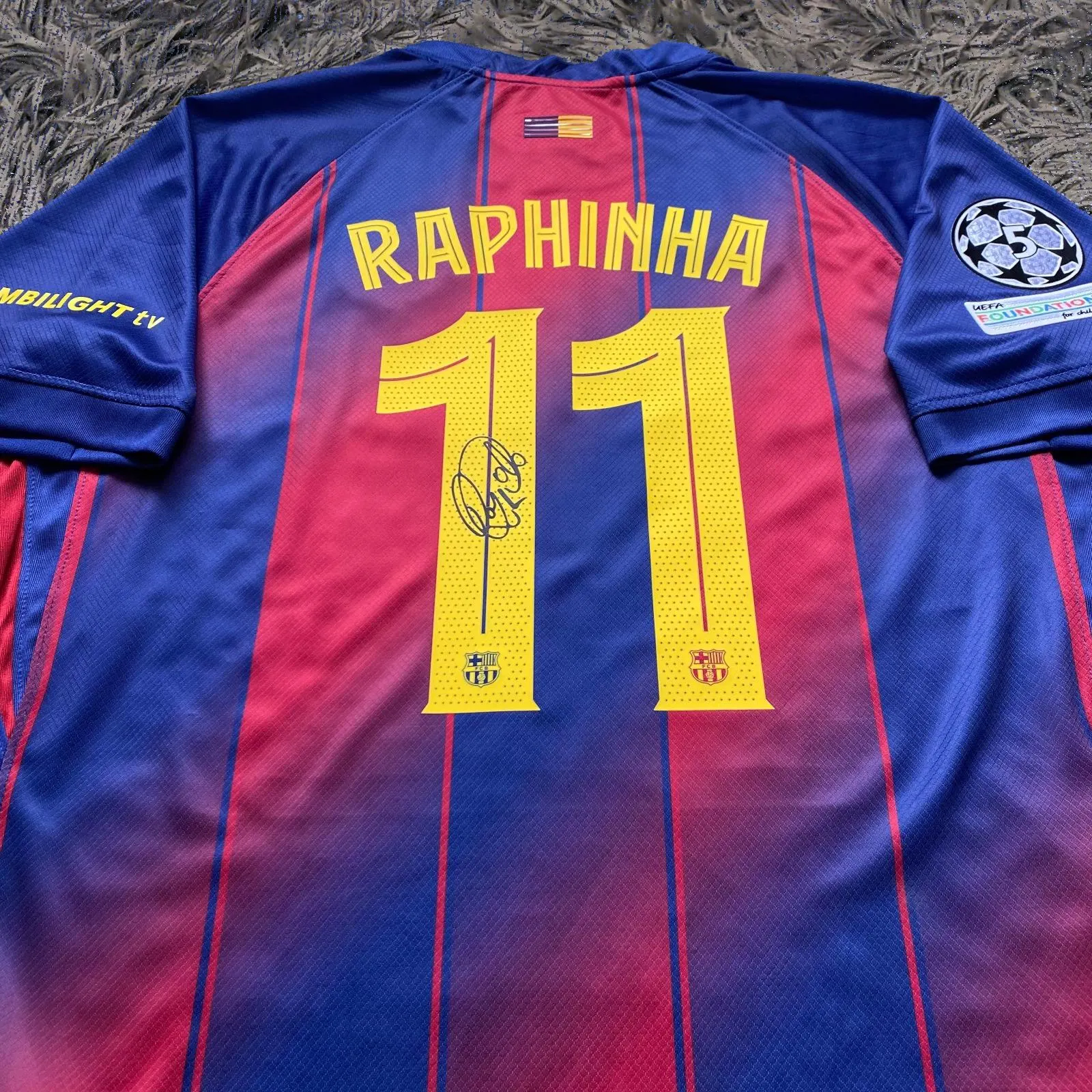 Raphina SIGNED Barcelona 25/26 Home #11 Jersey/Shirt - COA - 2025