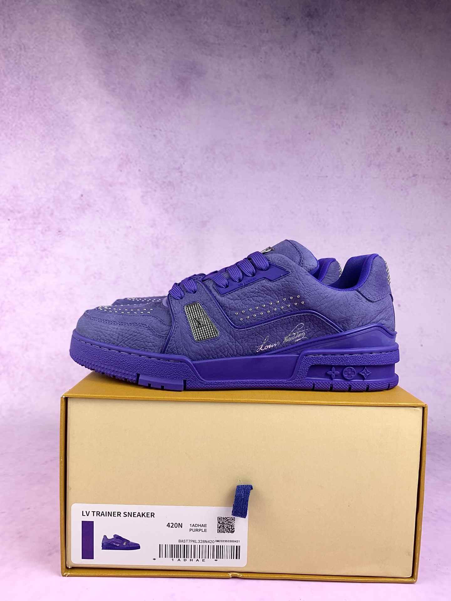 LV Trainer Sneaker