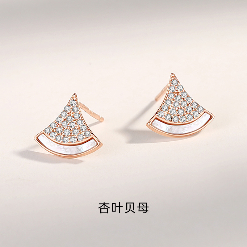 Jinhongyu Apricot Leaf Mother-of-Pearl Earrings for Women, Pure Silver, Ins-style Chanel-inspired Fan-shaped Dress Earrings, High-end Ear Accessories