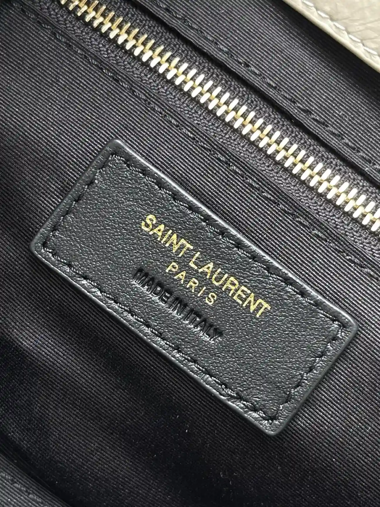 Saint Laurent White Niki Calfskin Tote Bag product photo from LabelPicks