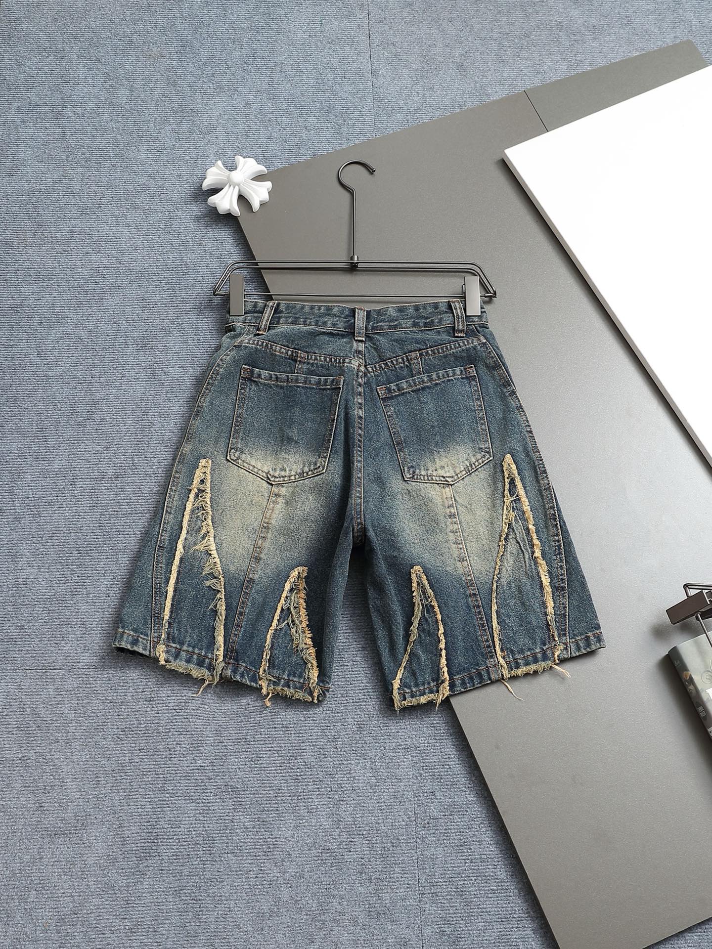 0227 Popular niche denim shorts
