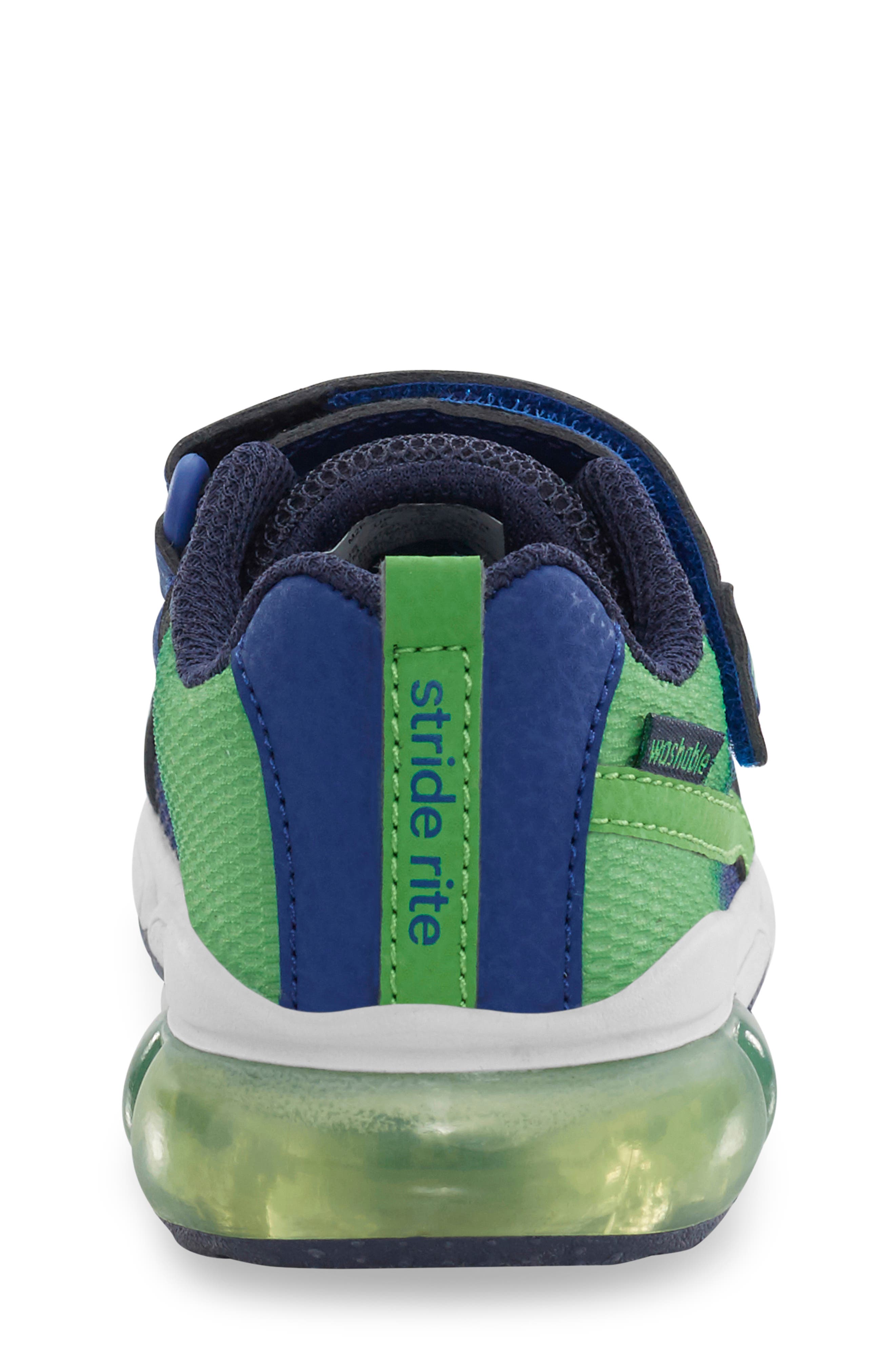 Stride Rite Made2Play® Surge Bounce Sneaker