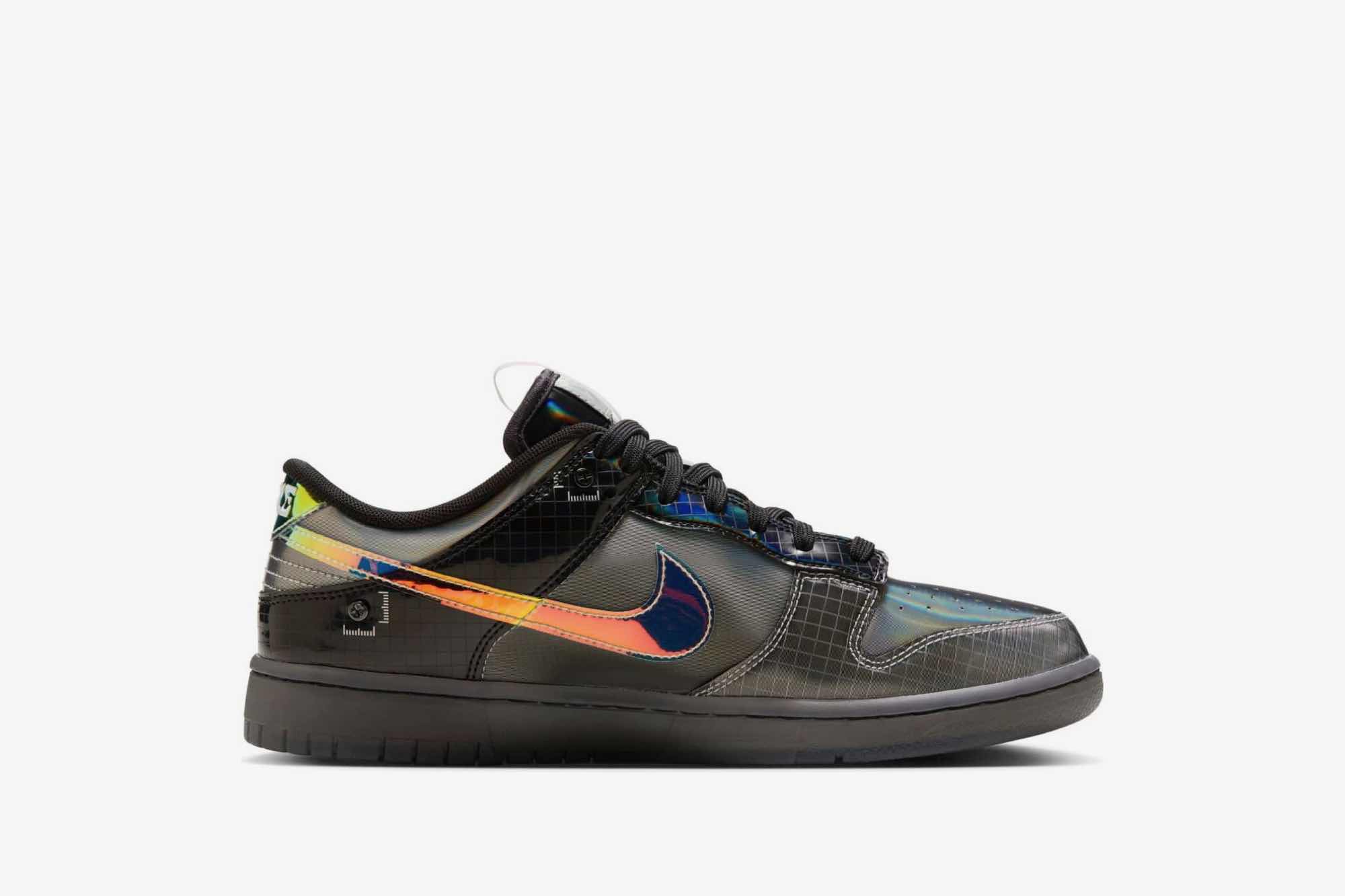 Nike Dunk Low ‘Hyperflat’ FV3617-001